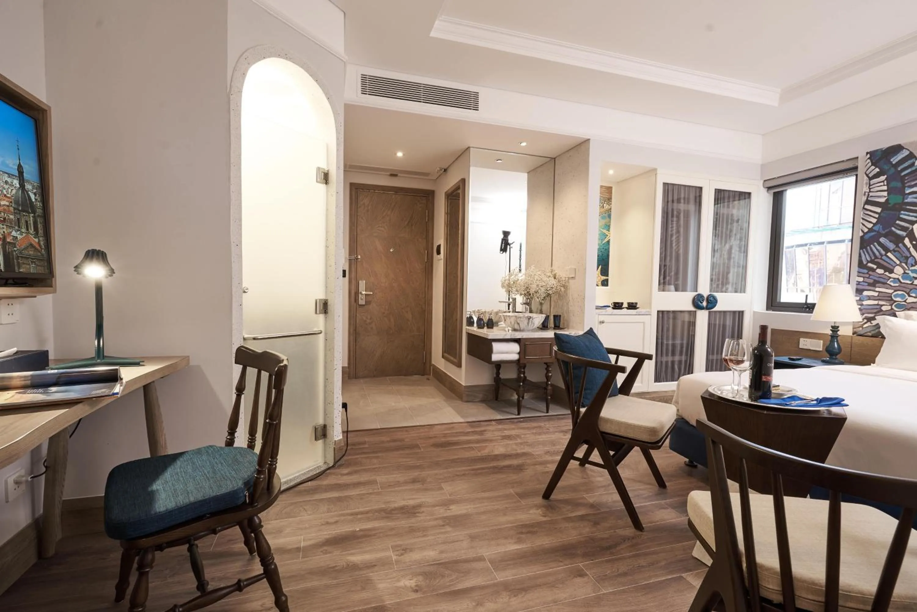 Photo of the whole room in Sofiana My Khe Hotel & Spa - Rooftop Pool Bar - Free Craft Beer and 20 minute Spa per Room