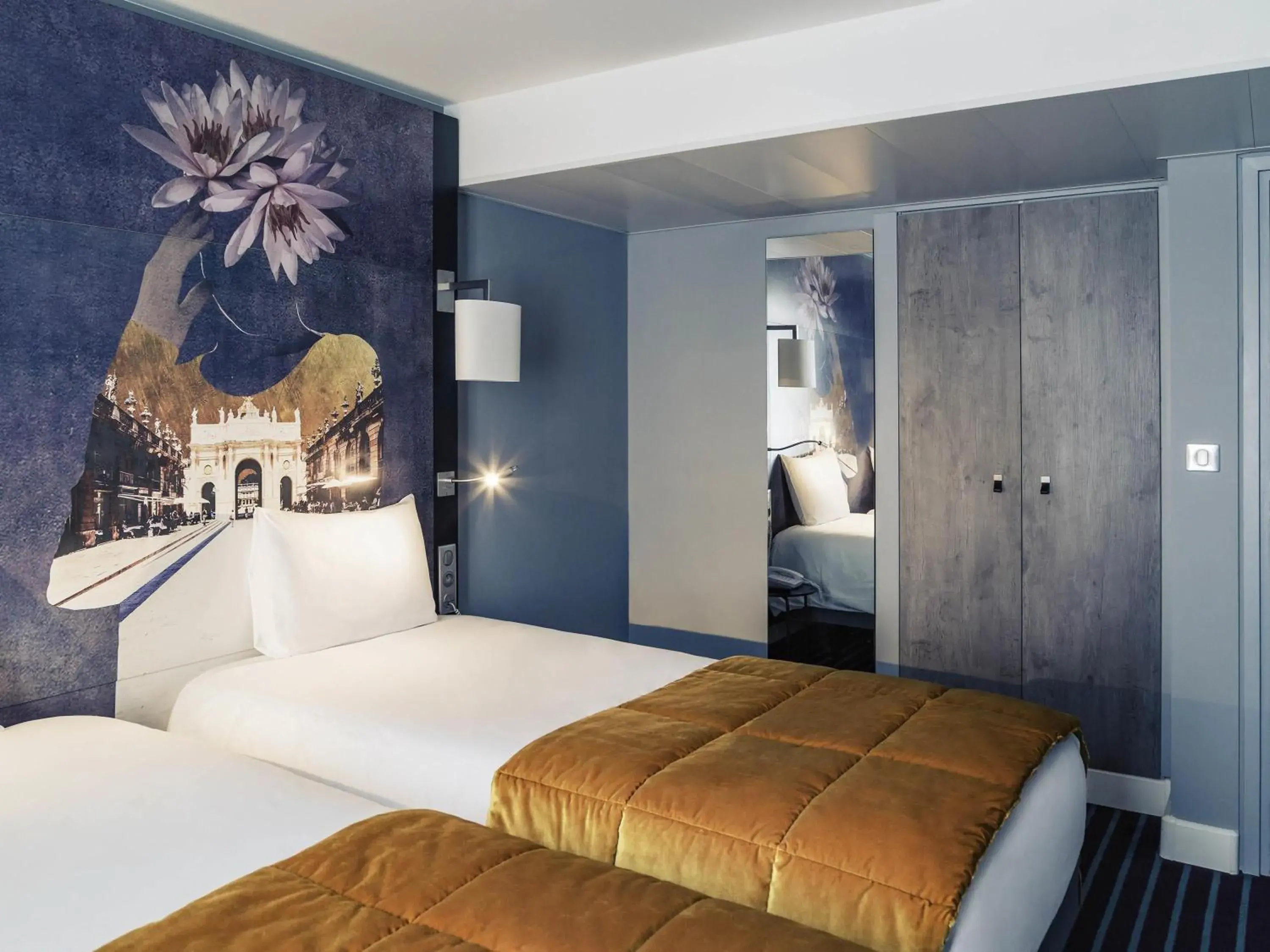 Bedroom, Bed in Mercure Nancy Centre Place Stanislas Bedroom, Bed in Mercure Nancy Centre Place Stanislas