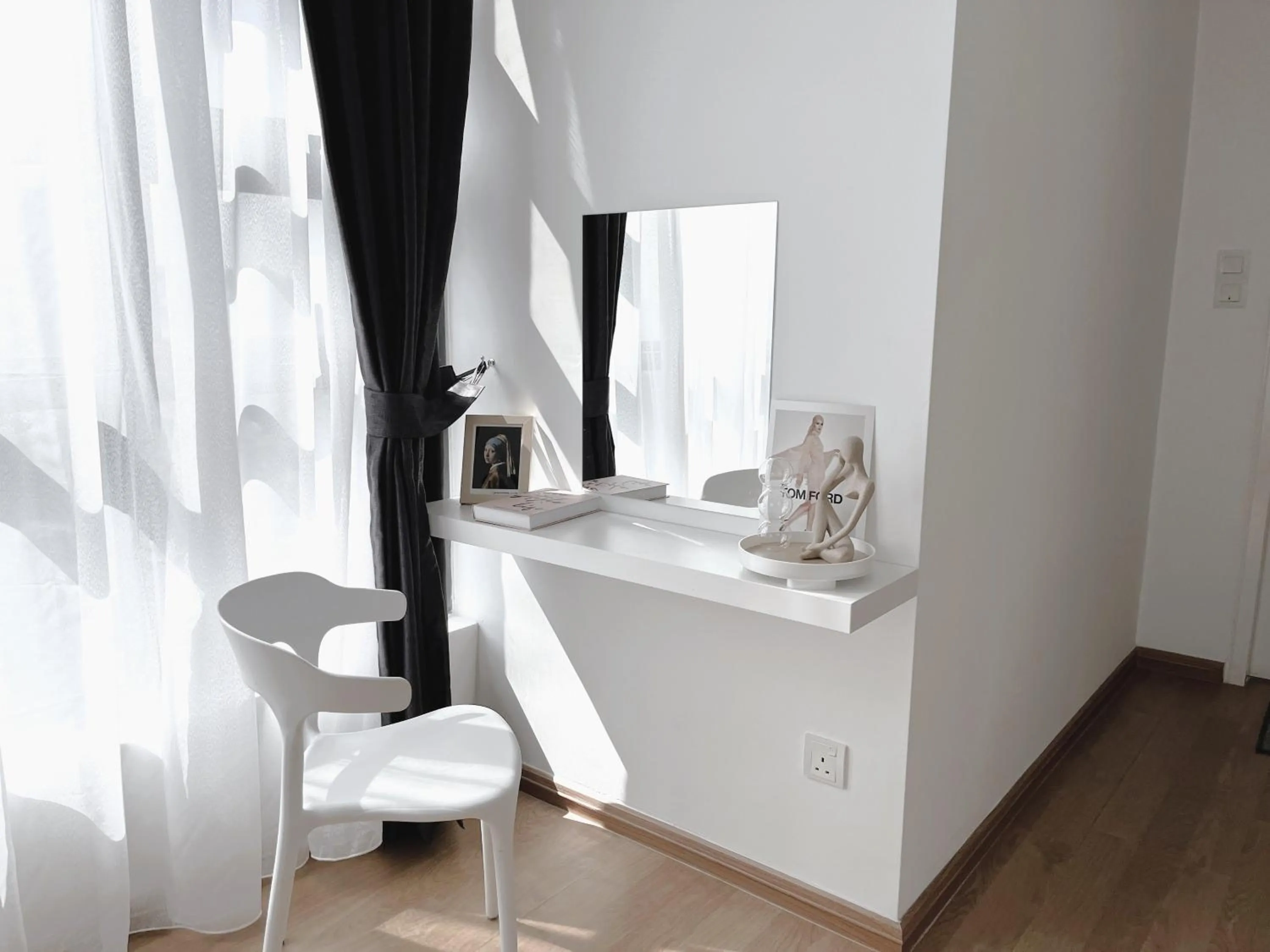 hair dresser in EkoCheras Suite by MOKA