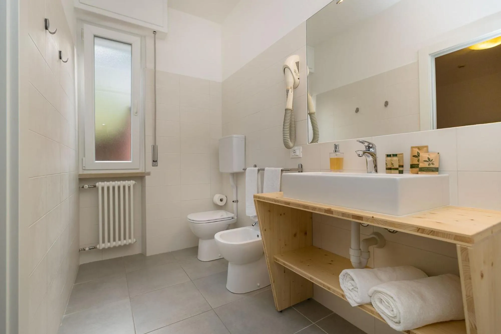 Bathroom in Hotel Villa Carmen