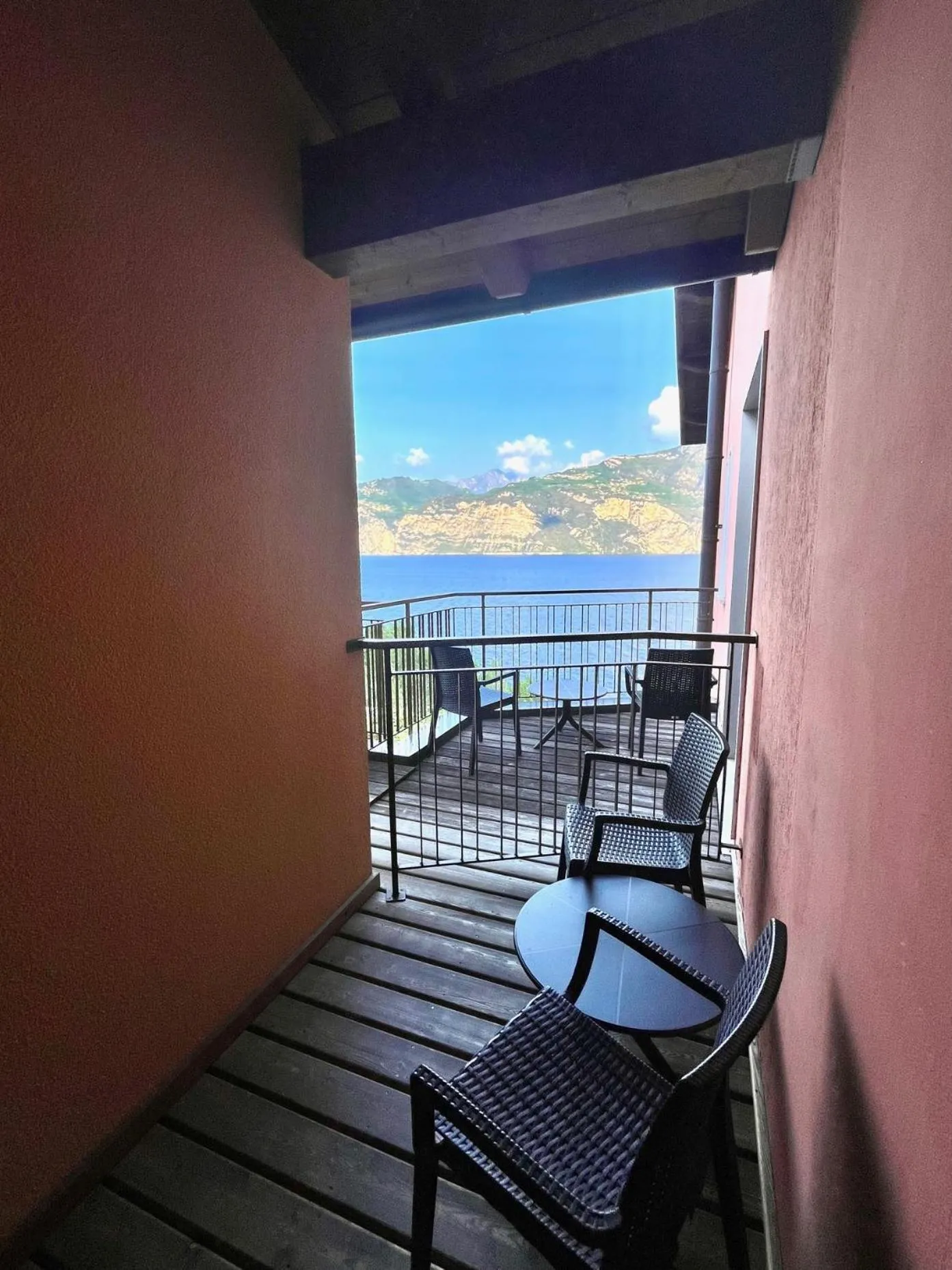 Lake view in Hotel Villa Carmen