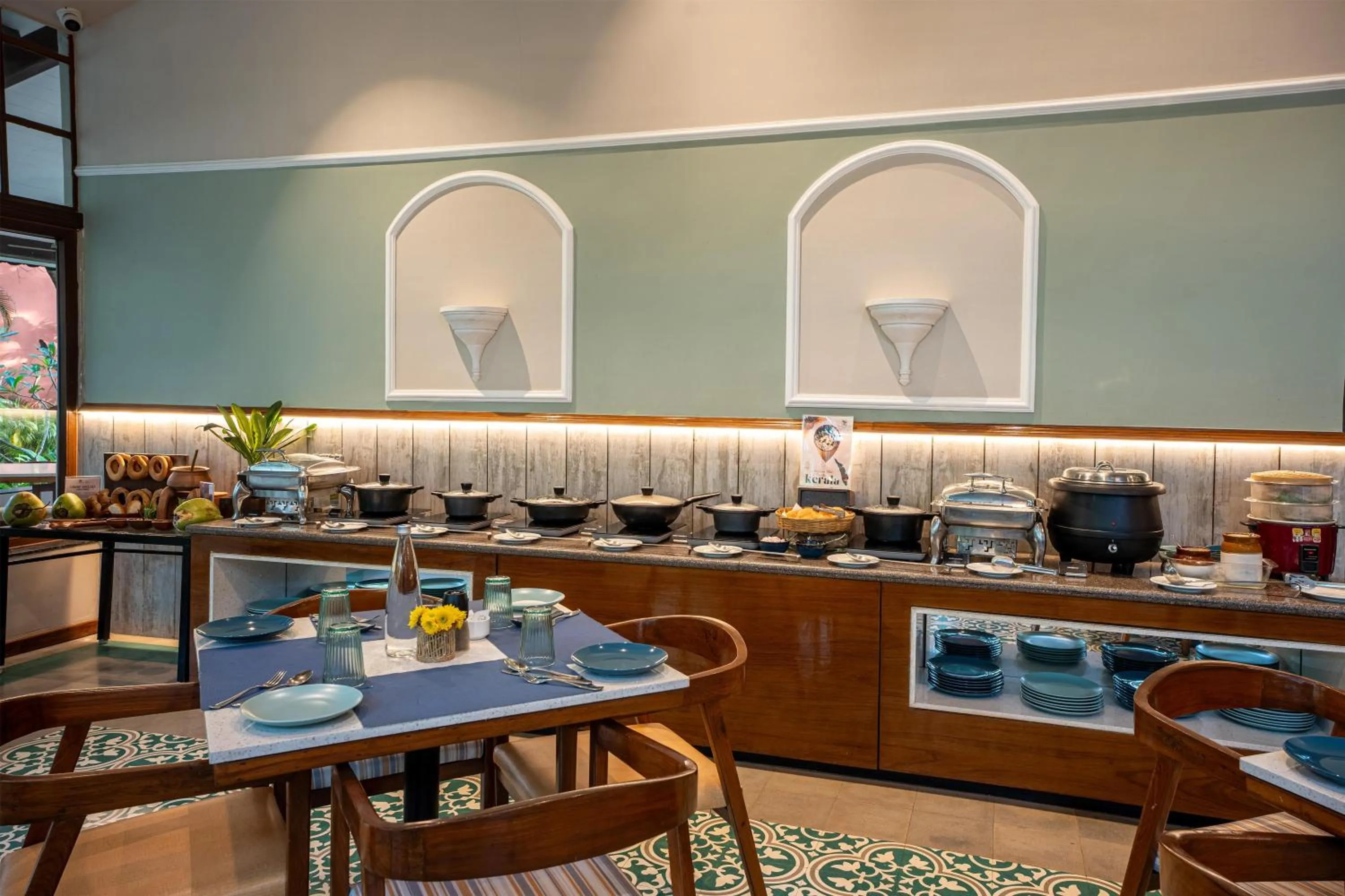 Breakfast in Mandrem Beach Resort, a member of Radisson Individuals Retreat