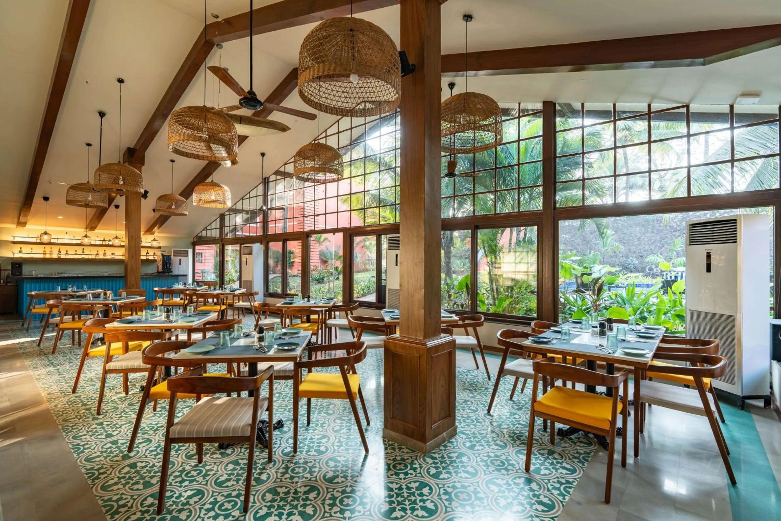 Restaurant/places to eat in Mandrem Beach Resort, a member of Radisson Individuals Retreat