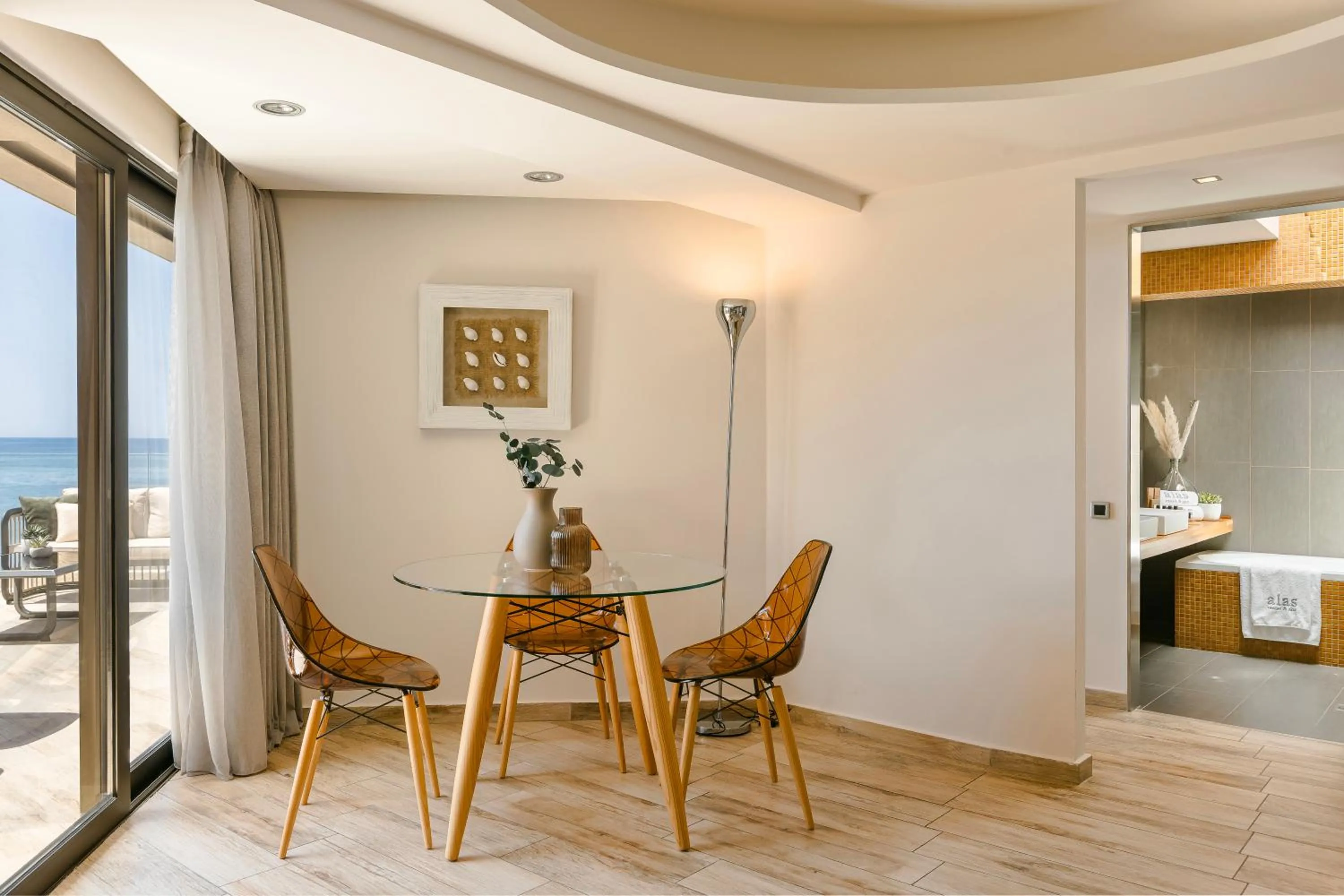 Dining area in Alas Resort & Spa