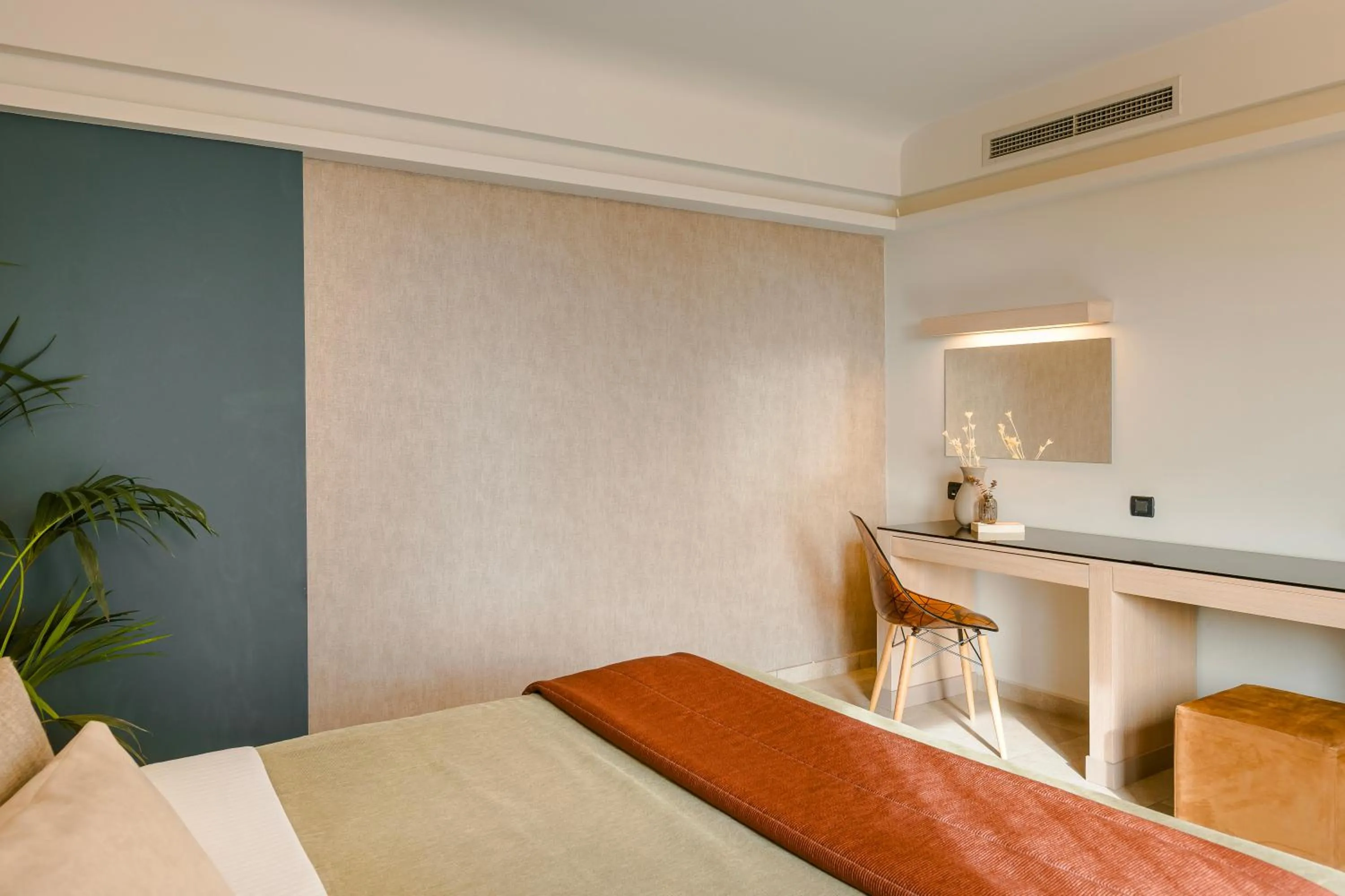 Bedroom, Bed in Alas Resort & Spa