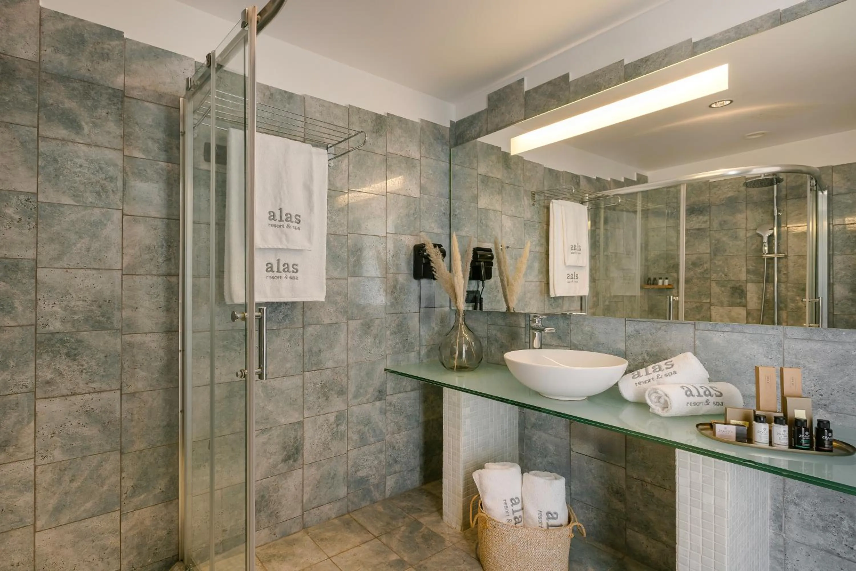 Bathroom in Alas Resort & Spa