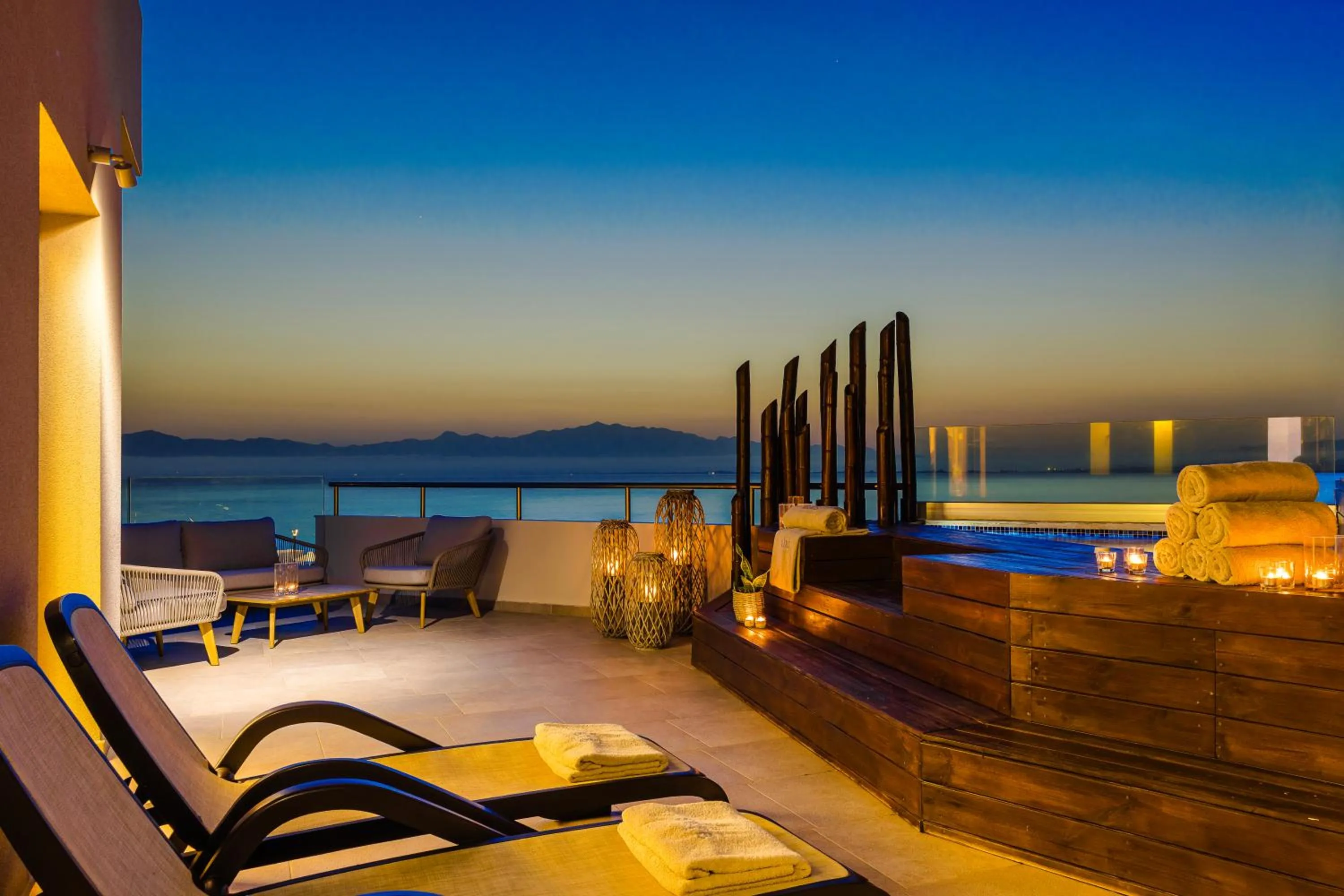 Hot Tub in Alas Resort & Spa