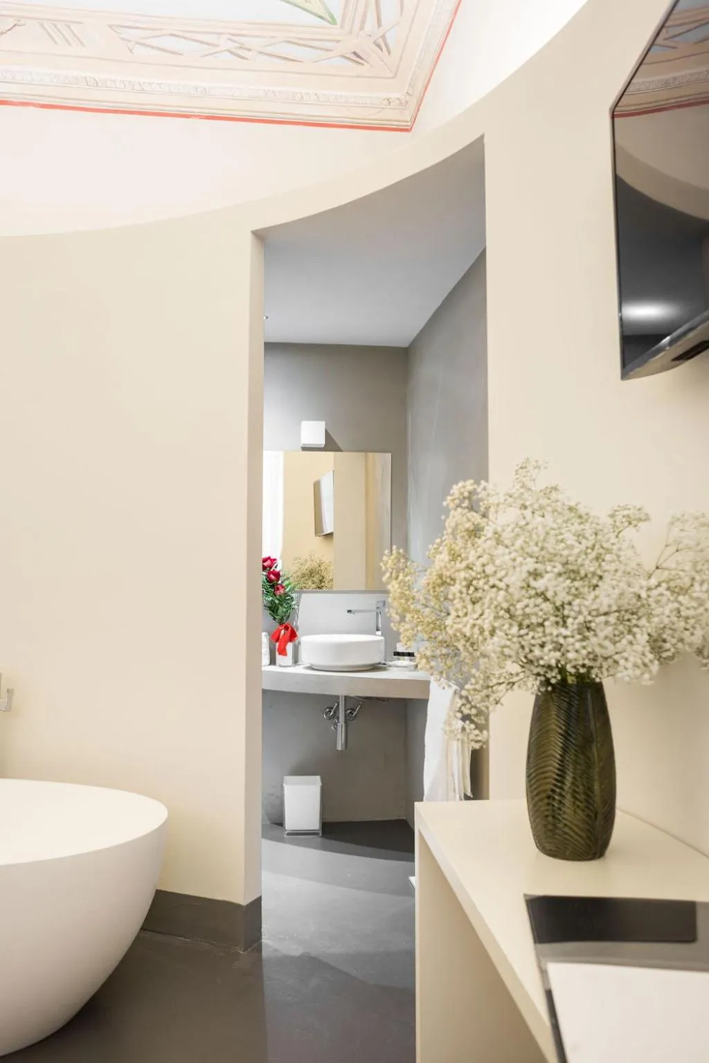 Bathroom in LUCUS Exclusive Bed and Breakfast