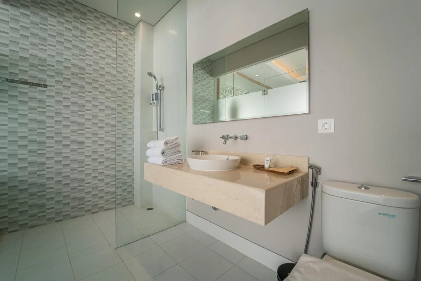 Bathroom in Ola Villas at Uluwatu Pecatu