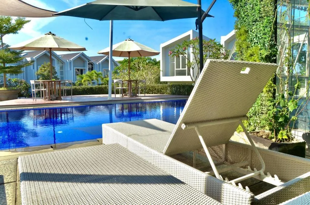 Swimming pool in Ola Villas at Uluwatu Pecatu