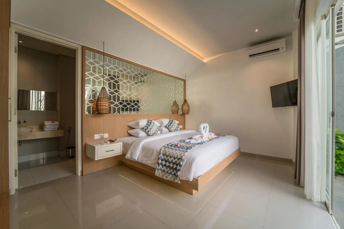 Bathroom, Bed in Ola Villas at Uluwatu Pecatu