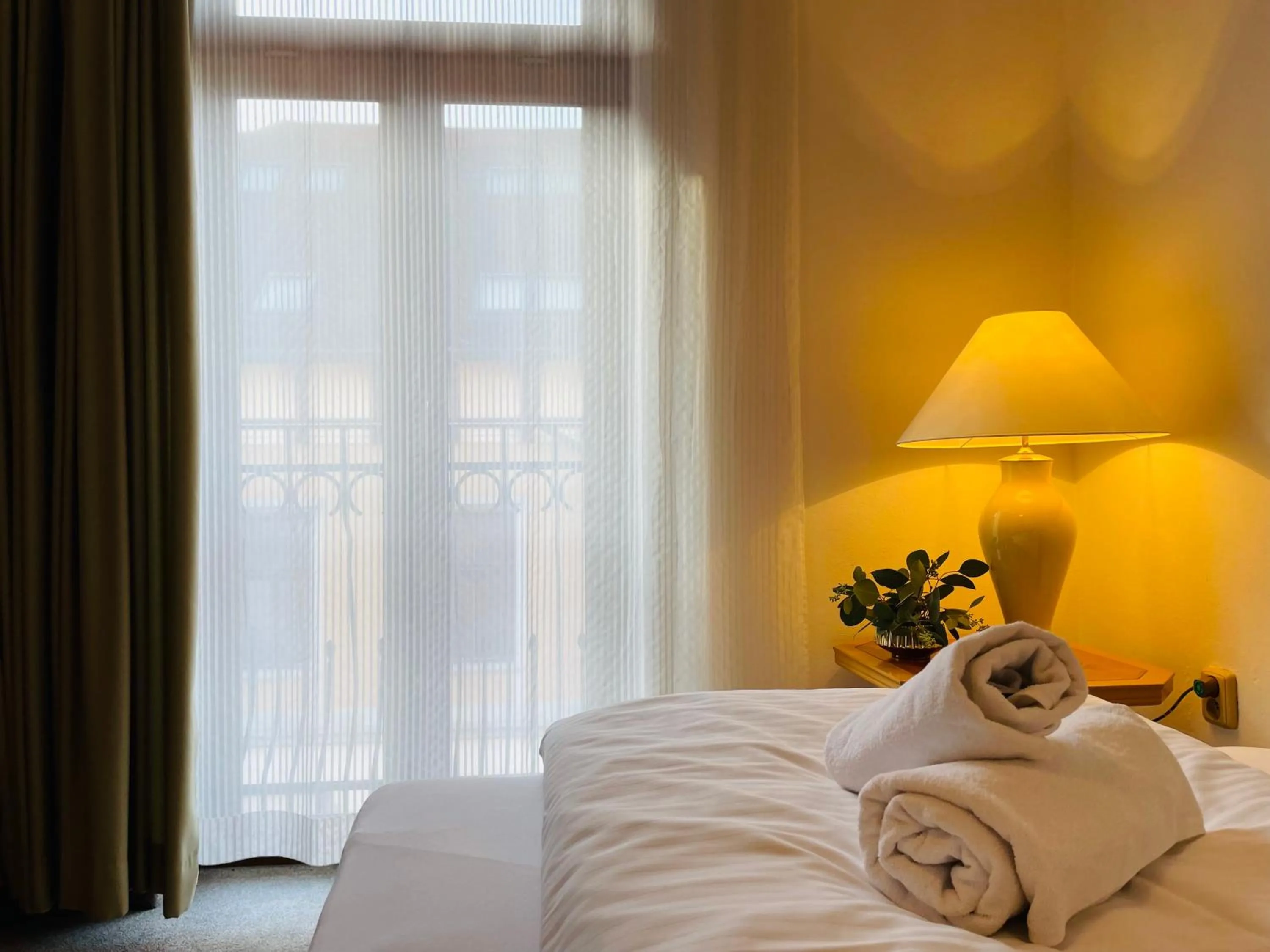 towels, Bed in Hotel Majovey