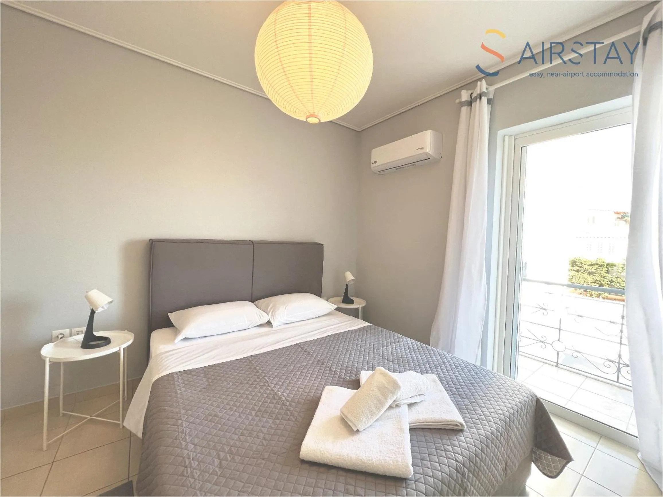 Bedroom, Bed in Elise Apartment Airport by Airstay