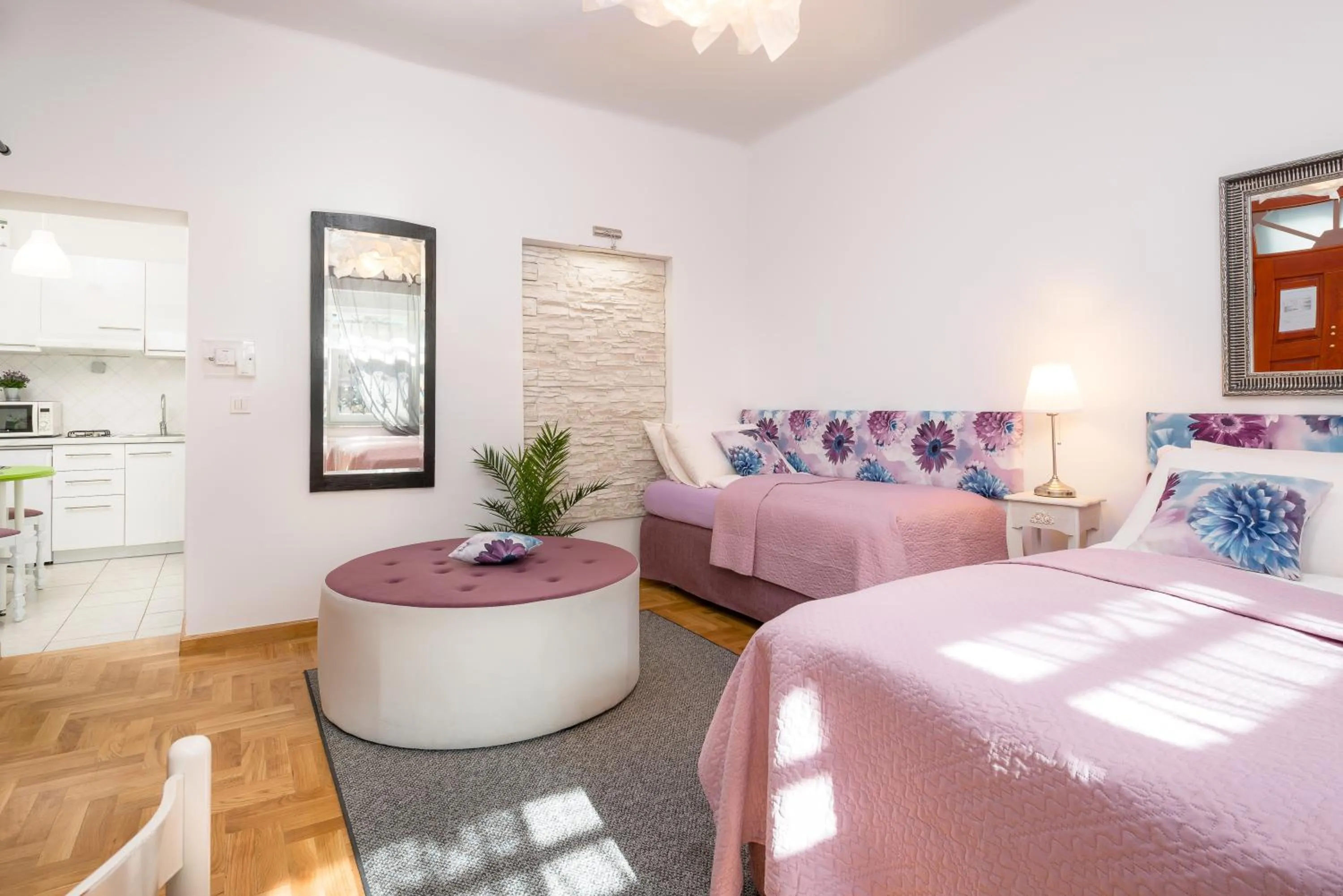 Bedroom, Bed in Anastasia Suites Zagreb