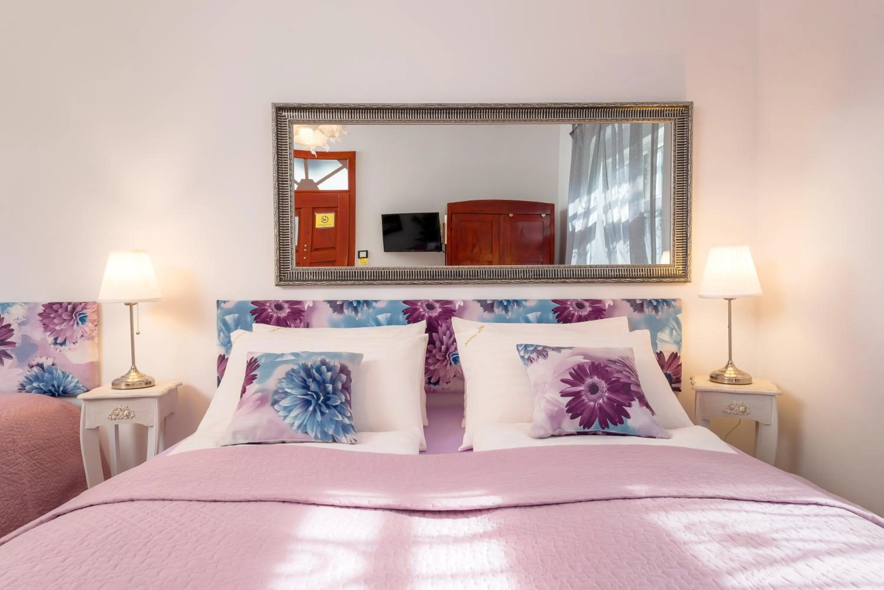 Bed in Anastasia Suites Zagreb