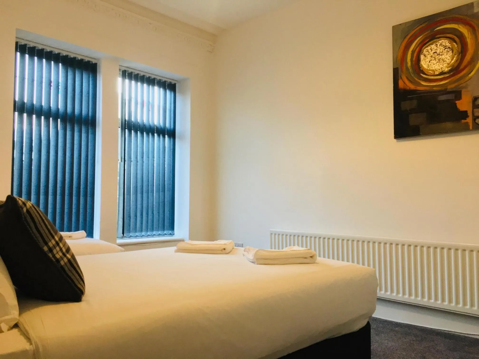 Bedroom, Bed in Callerton House