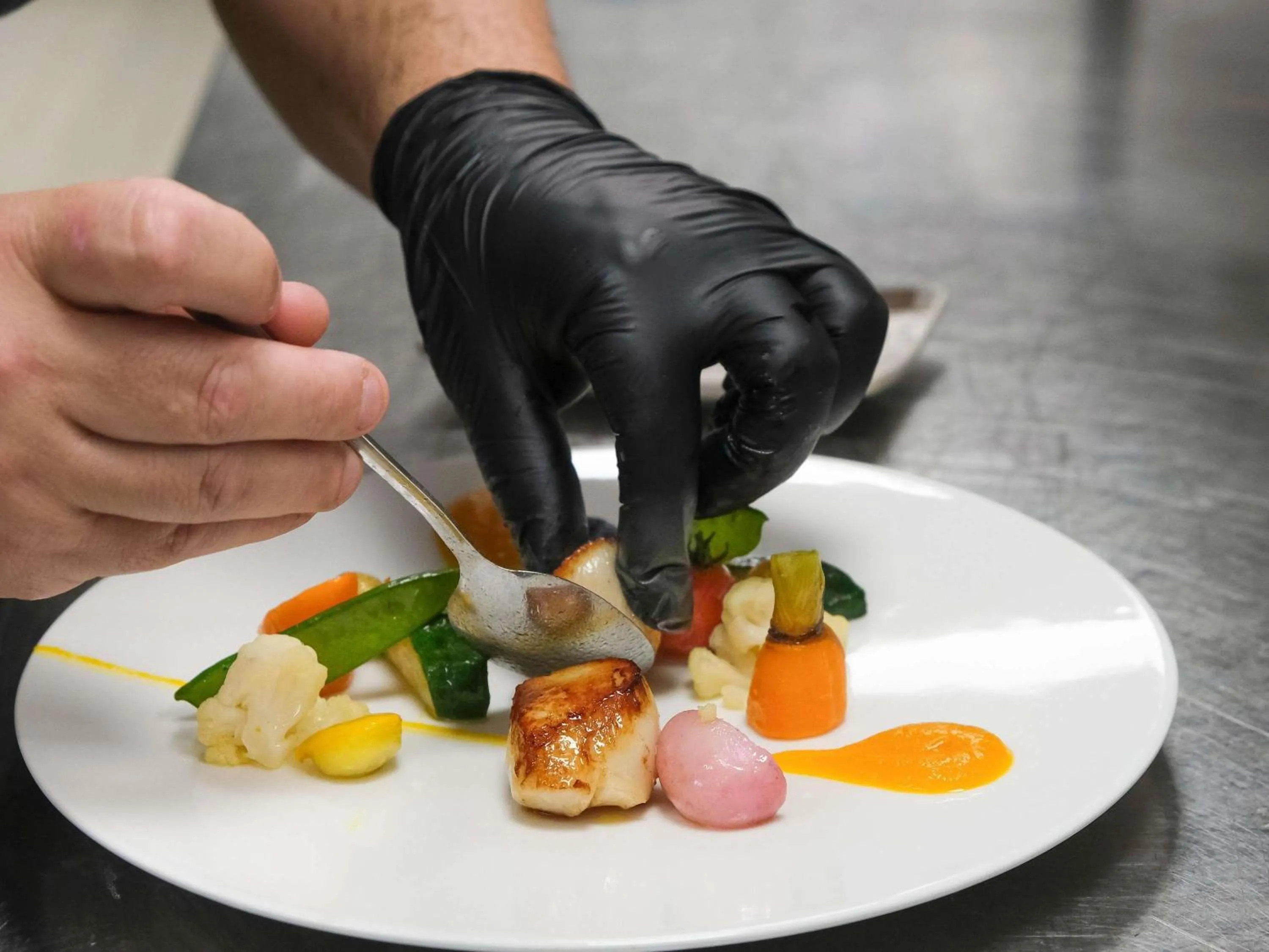 Restaurant/places to eat in Mercure Saint-Lary