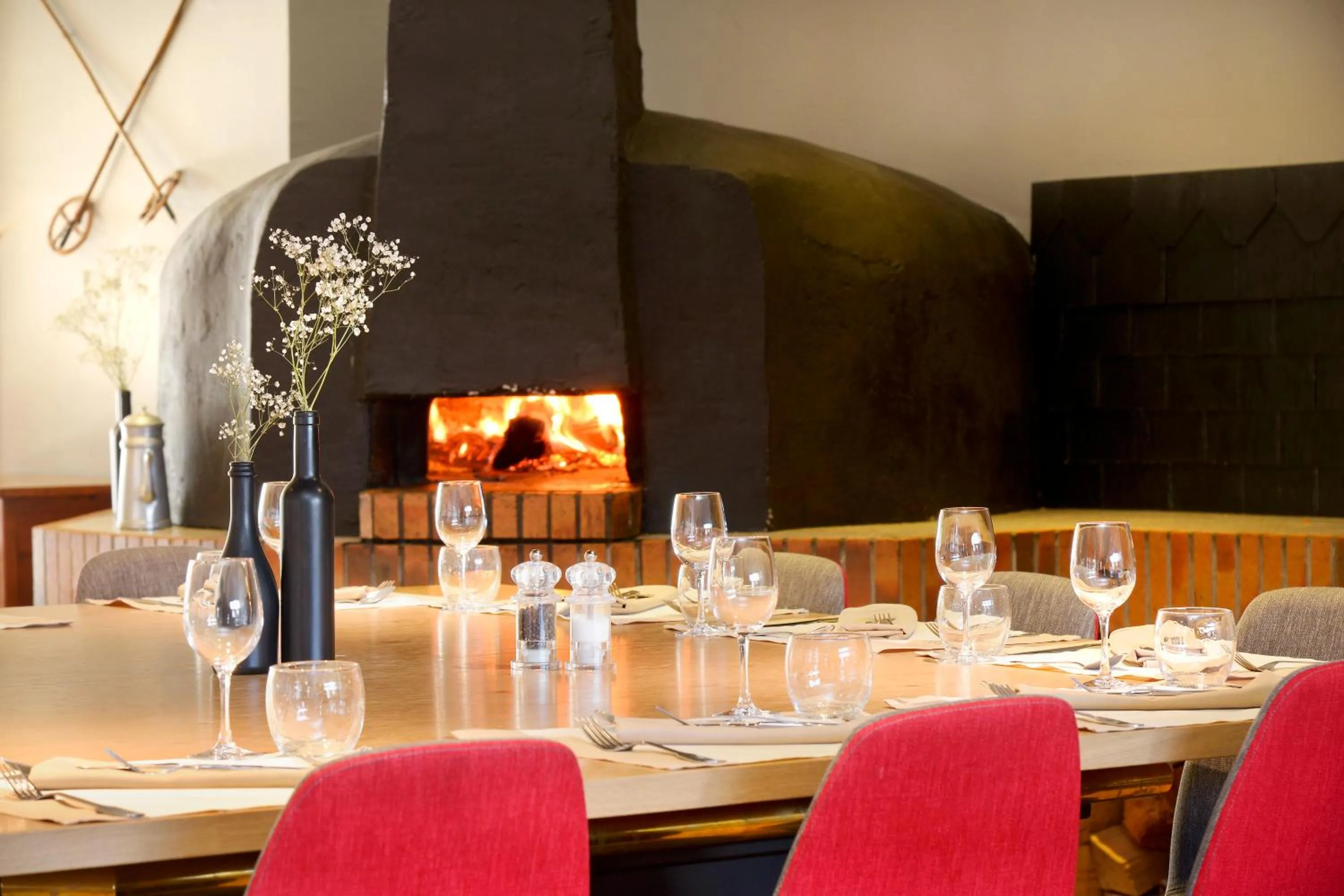 Restaurant/places to eat in Mercure Saint-Lary