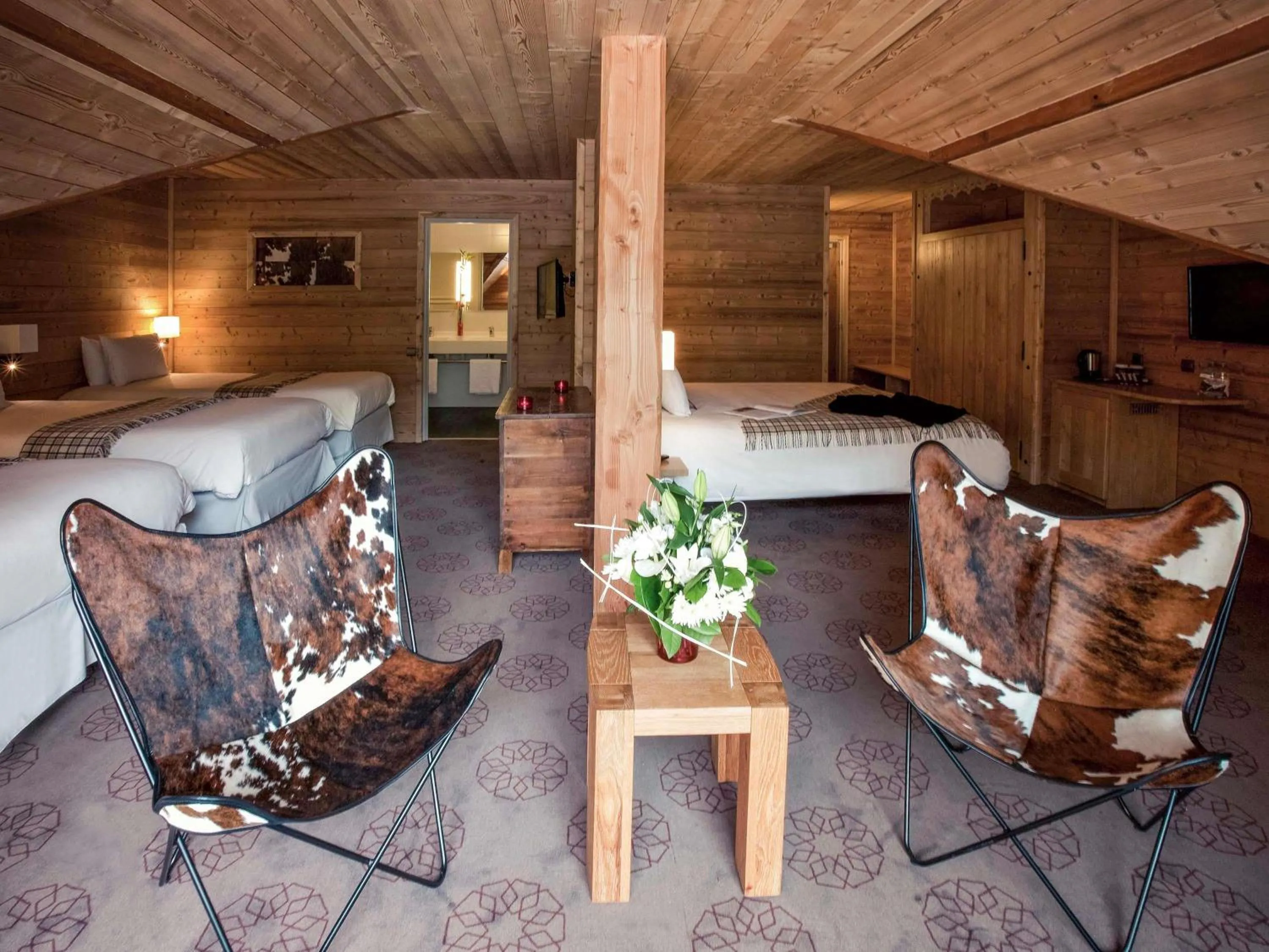 Bedroom in Mercure Saint-Lary