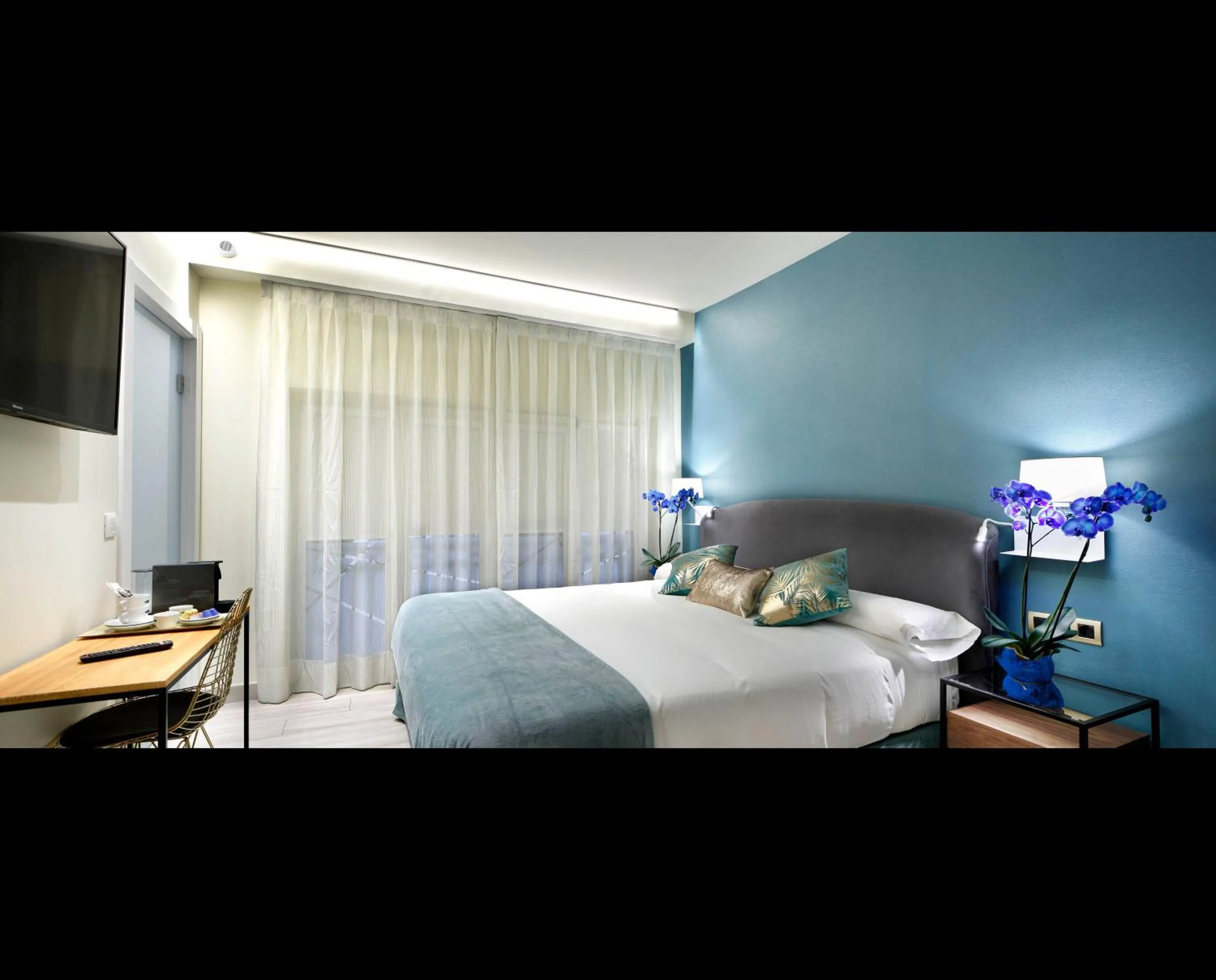 Deluxe Queen Room in Pensión Plaza Nueva