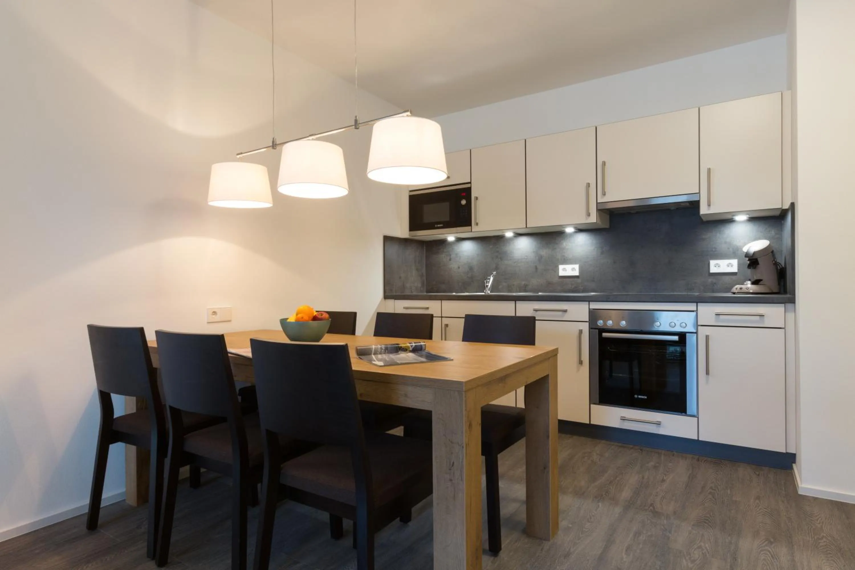 Kitchen or kitchenette in Boardinghouse E68