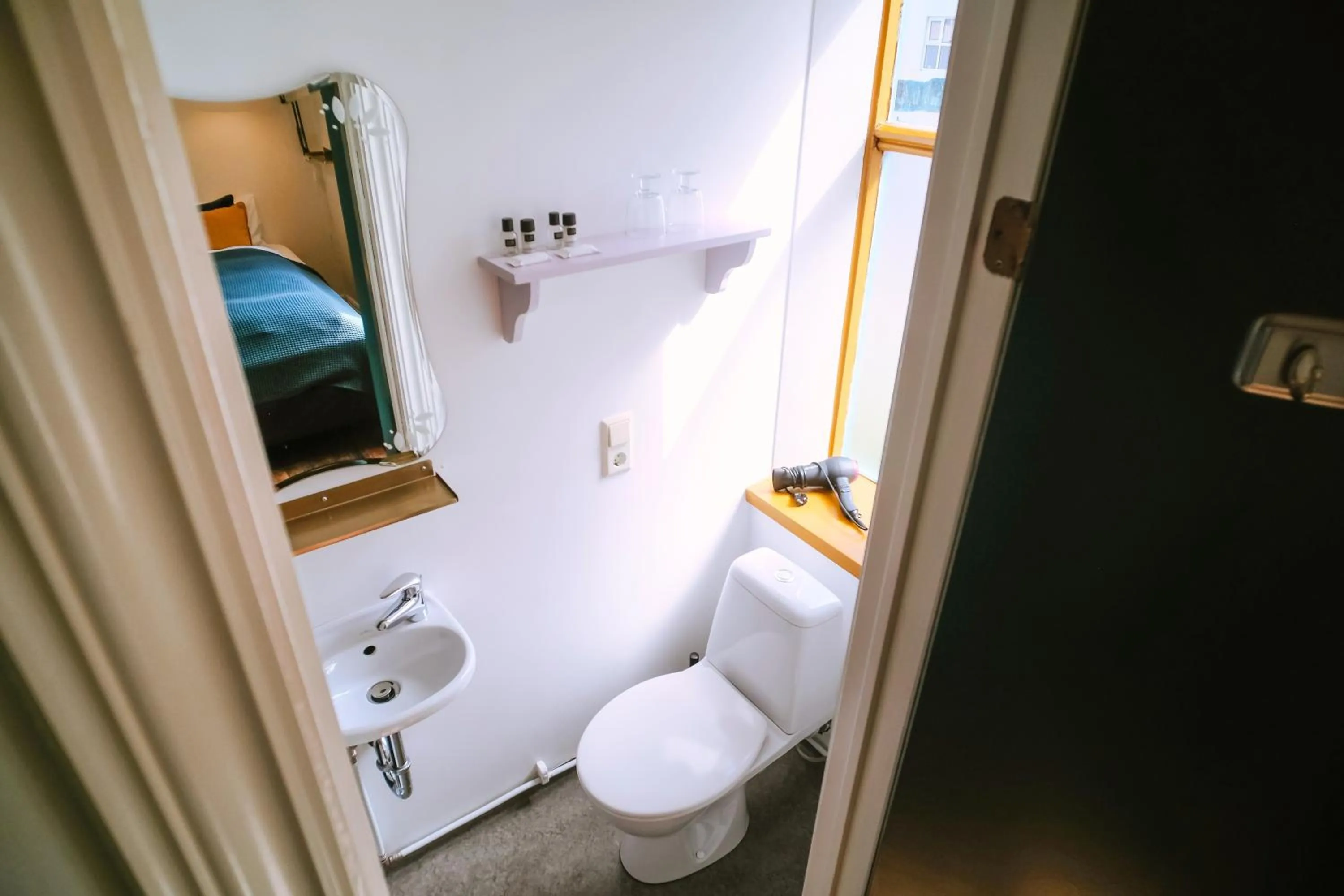 Bathroom in Snæfell - Hotel by Aldan