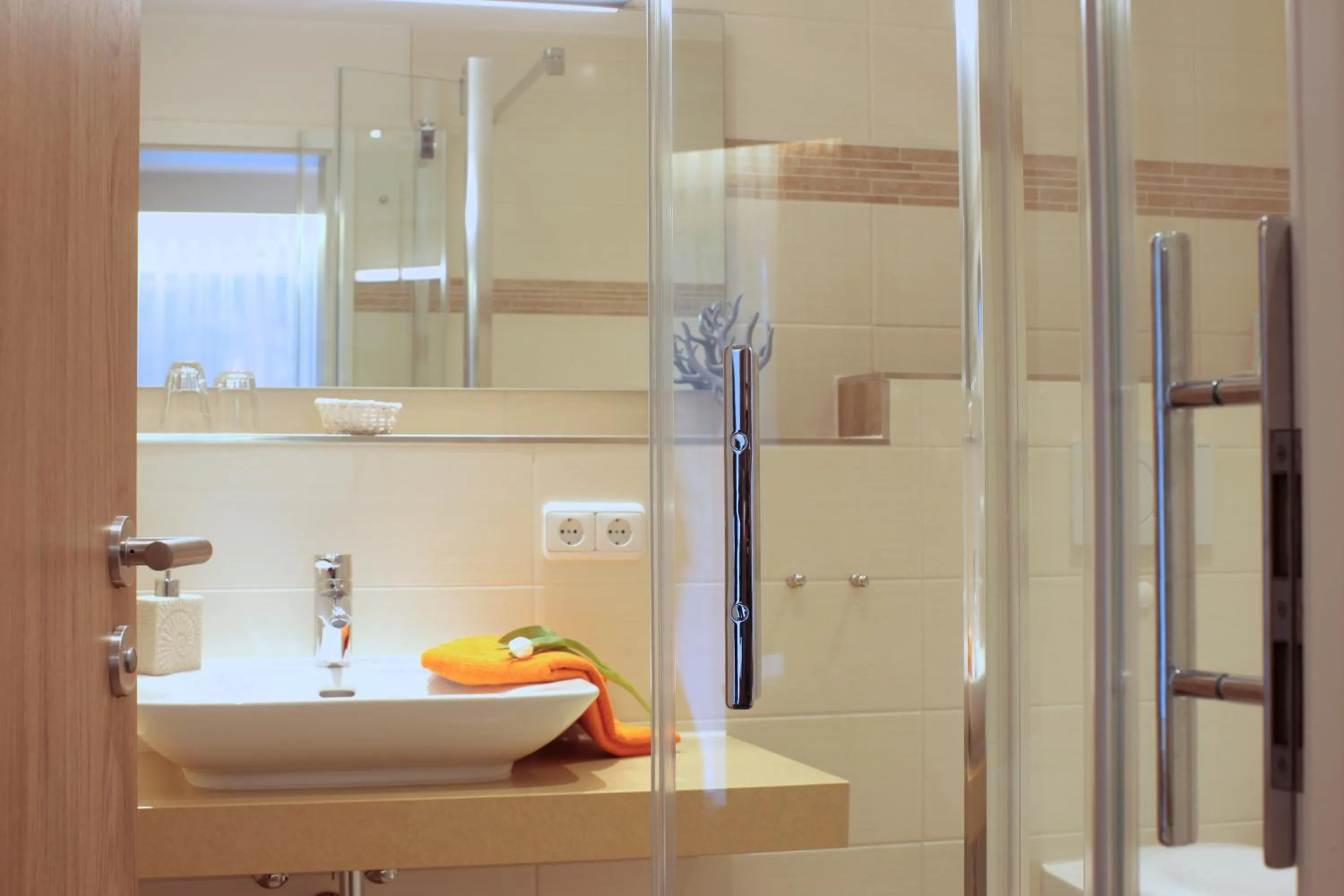 Bathroom in Hotel Pension Fortuna