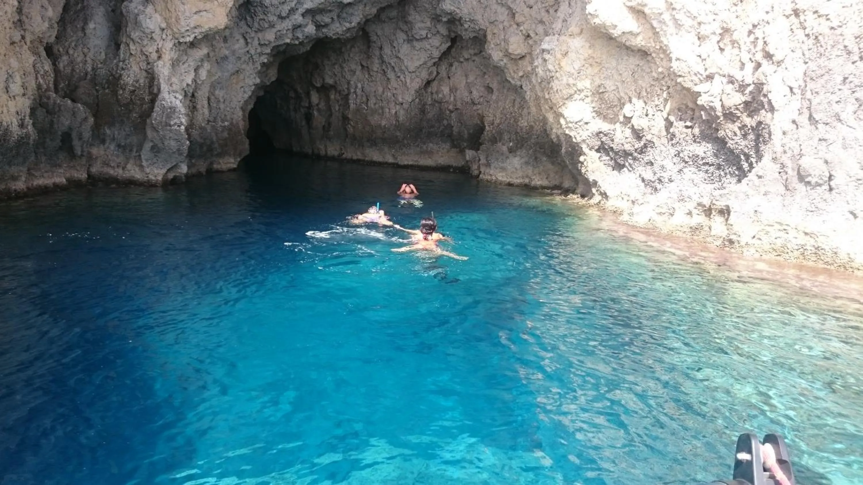 Snorkeling in Lithos Traditional Guest Houses