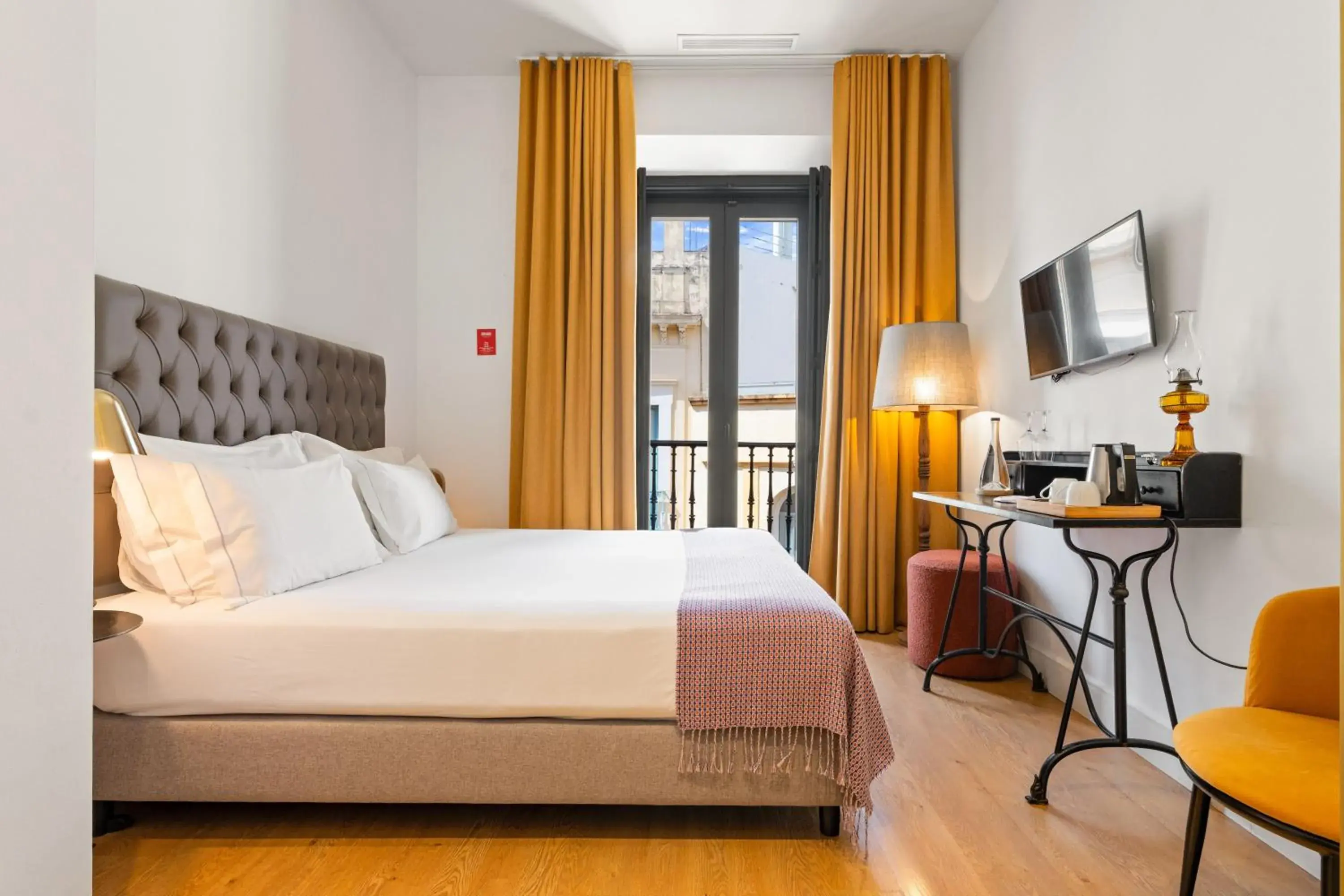 Bed in Joya del Casco Boutique Hotel by Shiadu Bed in Joya del Casco Boutique Hotel by Shiadu