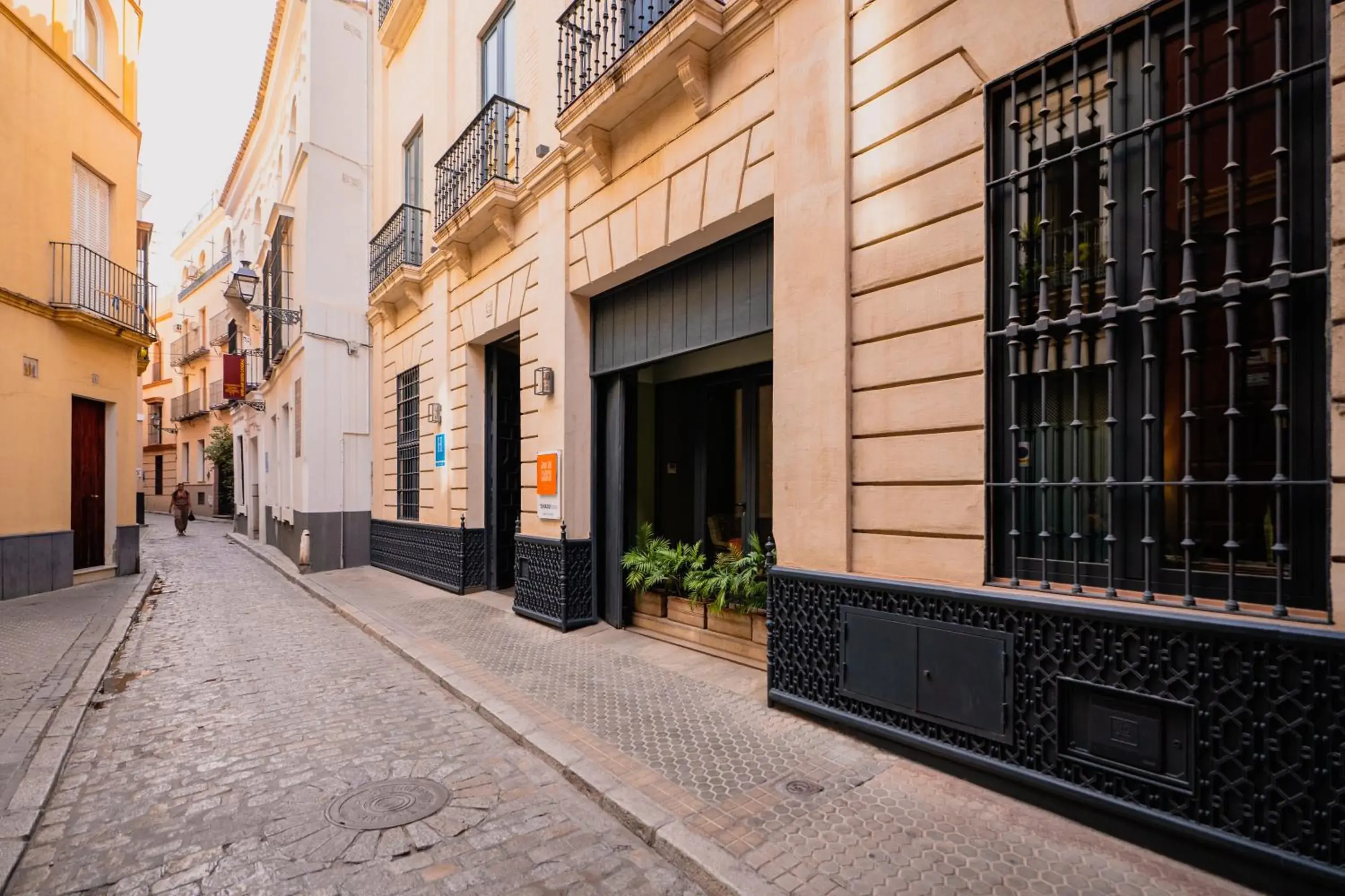 Property building in Joya del Casco Boutique Hotel by Shiadu Property building in Joya del Casco Boutique Hotel by Shiadu