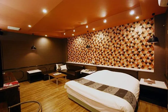 Lex Suwa (Adult Only)