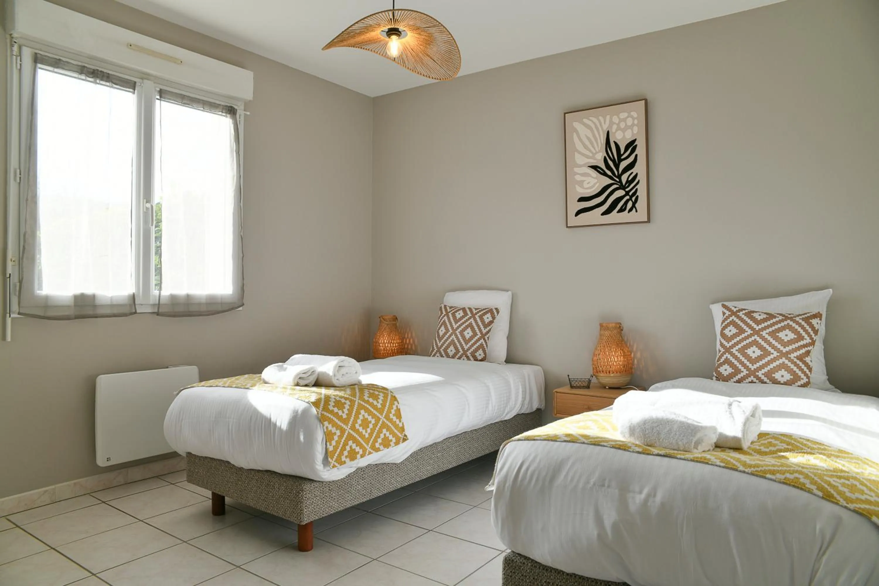 Bed in Les Villas du Domaine de Suzel