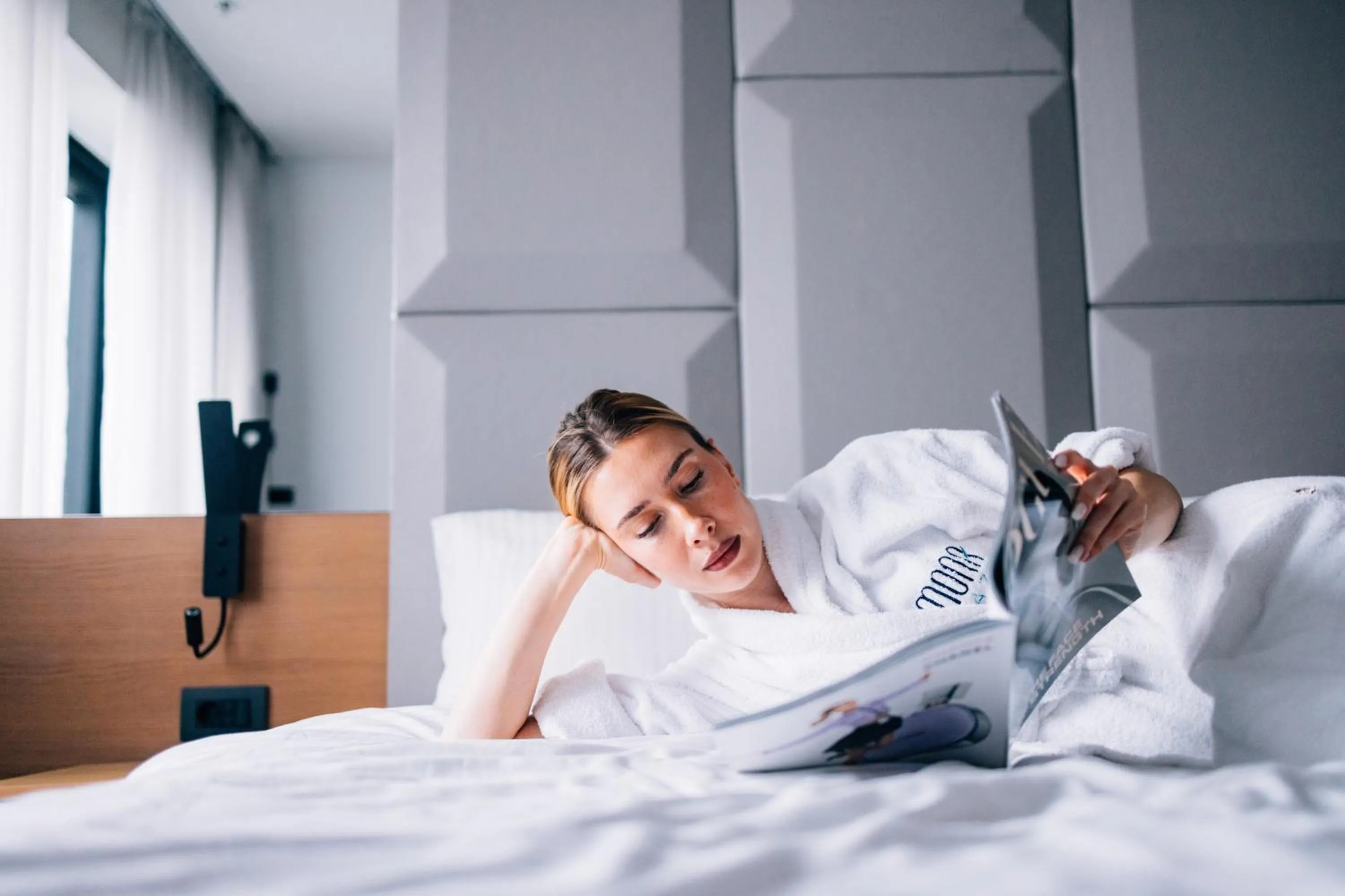 Bed in Hotel Mona Plaza