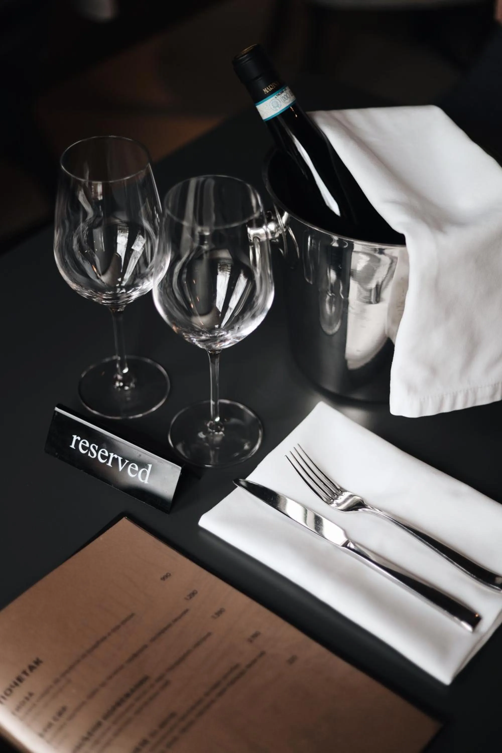 Food and drinks in Hotel Mona Plaza