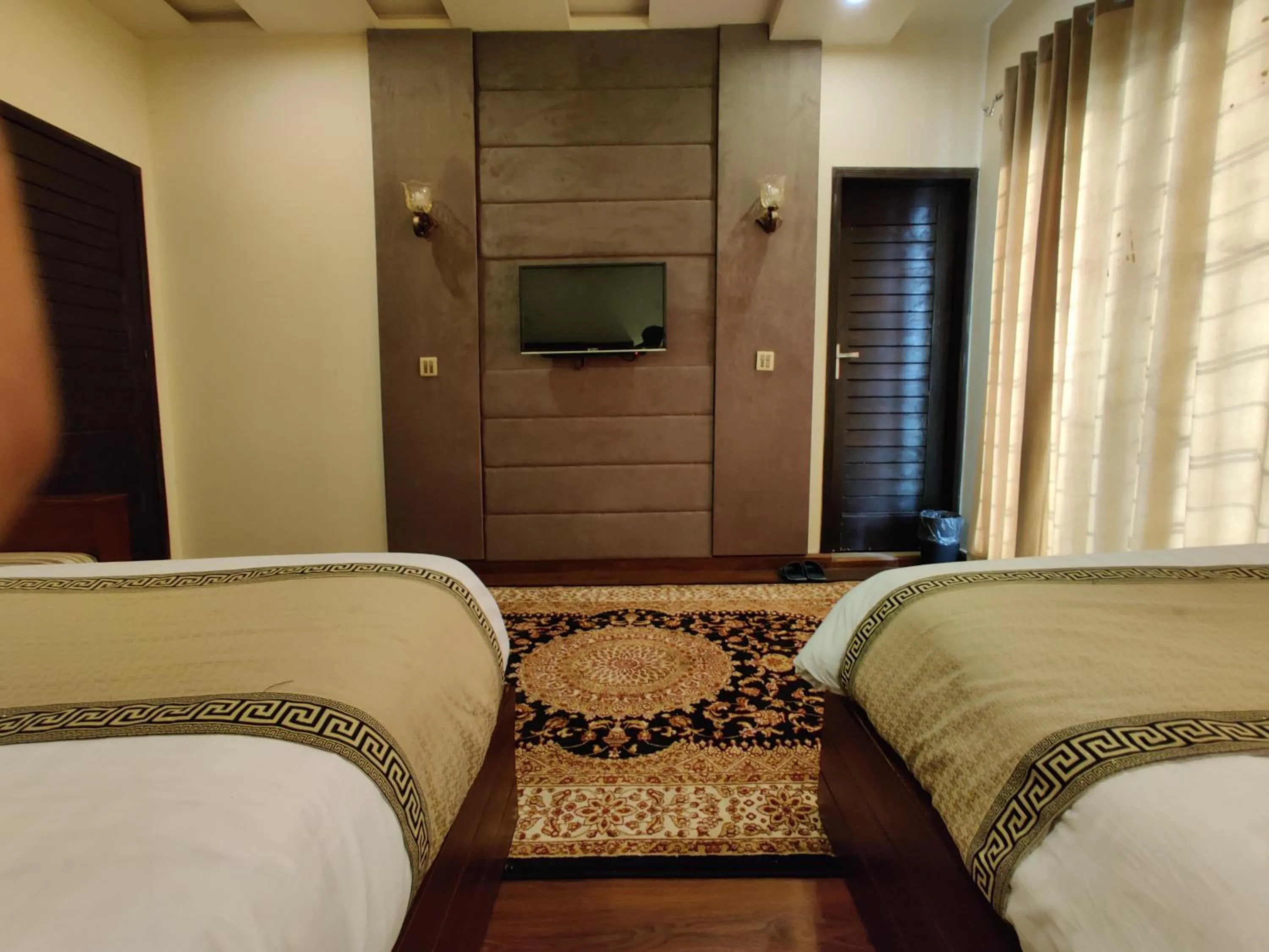 Bed in Shelton’s Rezidor Lahore