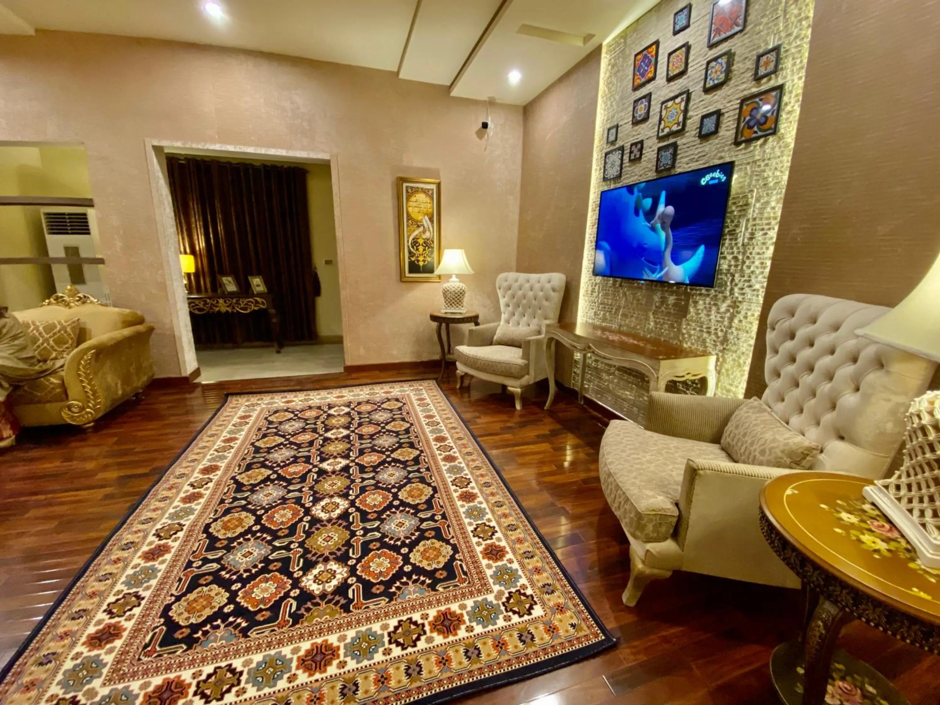 Property building in Shelton’s Rezidor Lahore