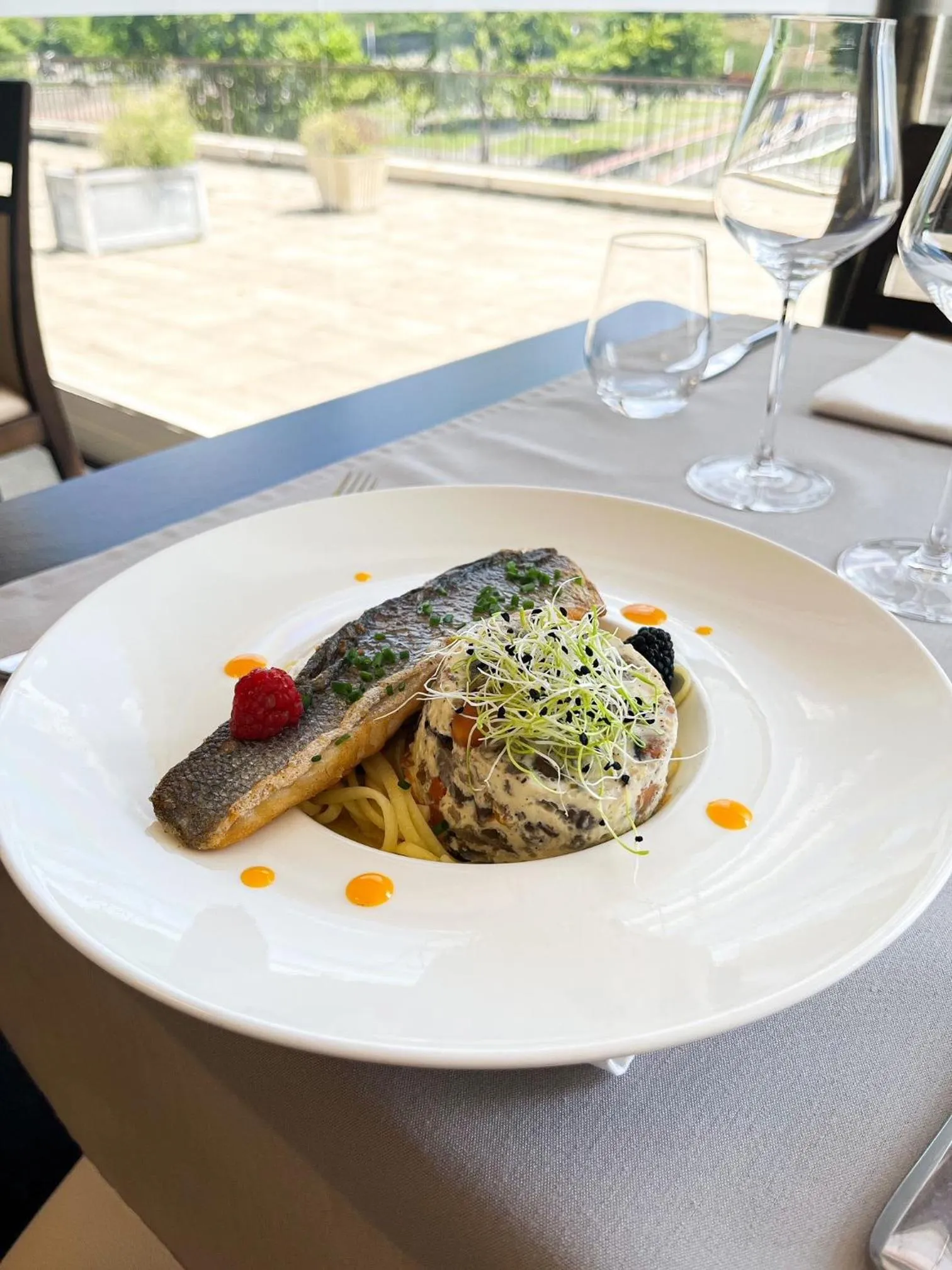 Restaurant/places to eat in Mercure Saint Lô Centre