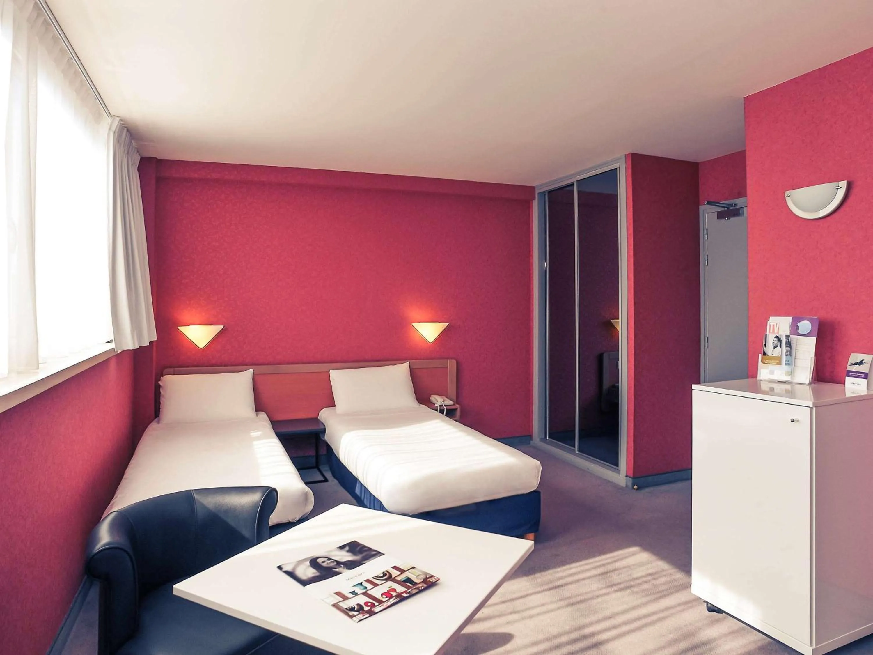 Photo of the whole room, Bed in Mercure Saint Lô Centre