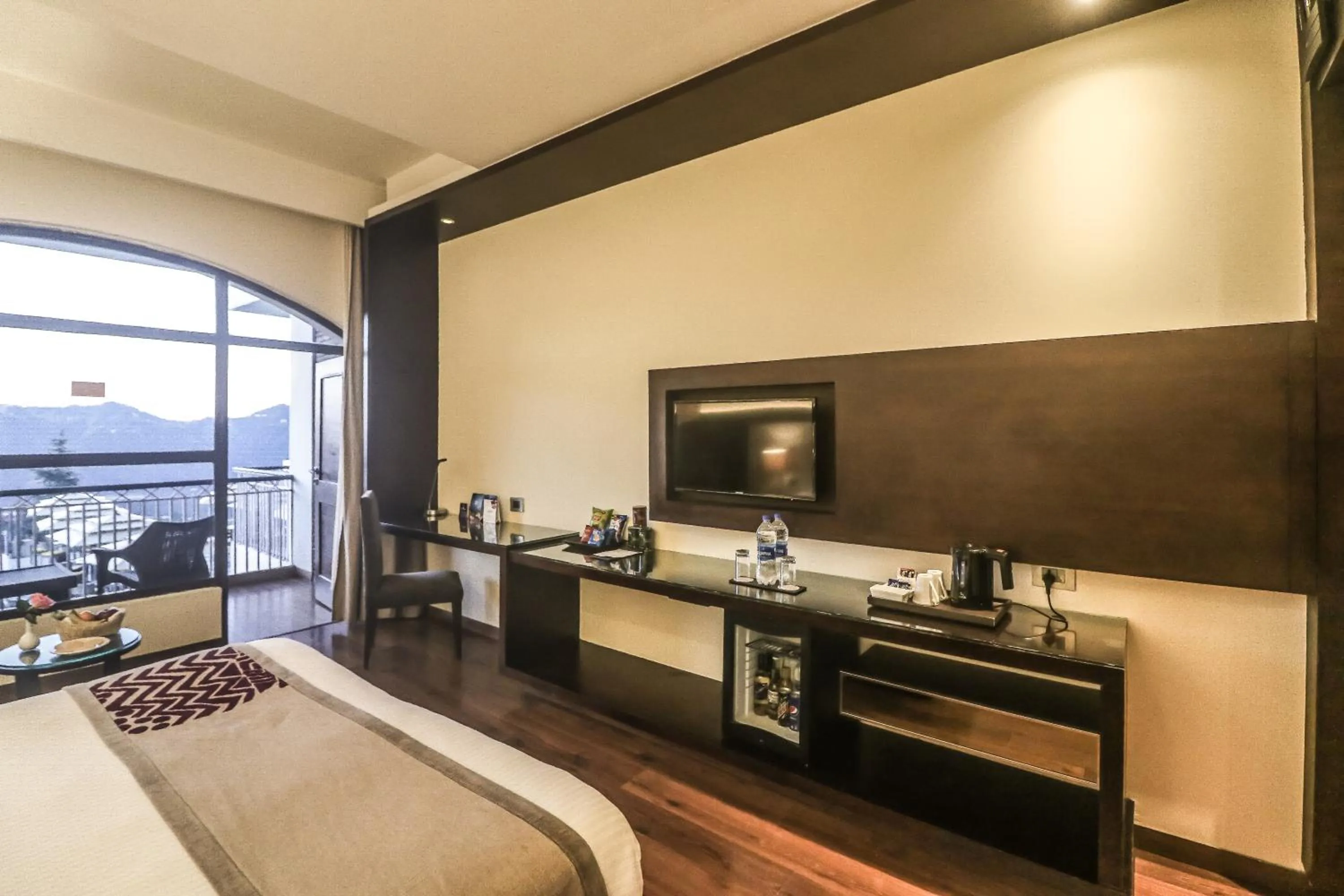 Bedroom, Bed in Marigold Sarovar Portico Shimla