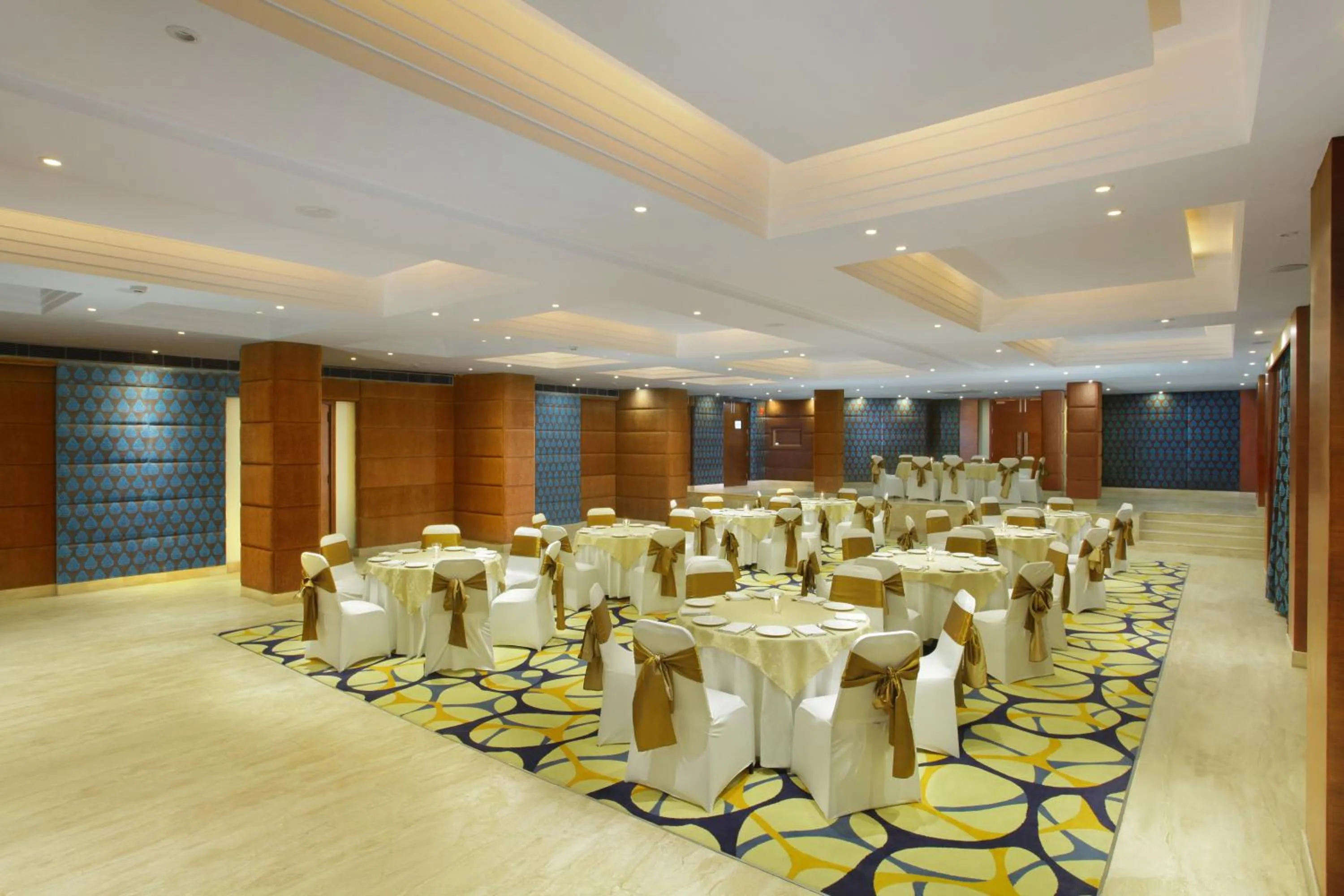 Banquet/Function facilities in Marigold Sarovar Portico Shimla