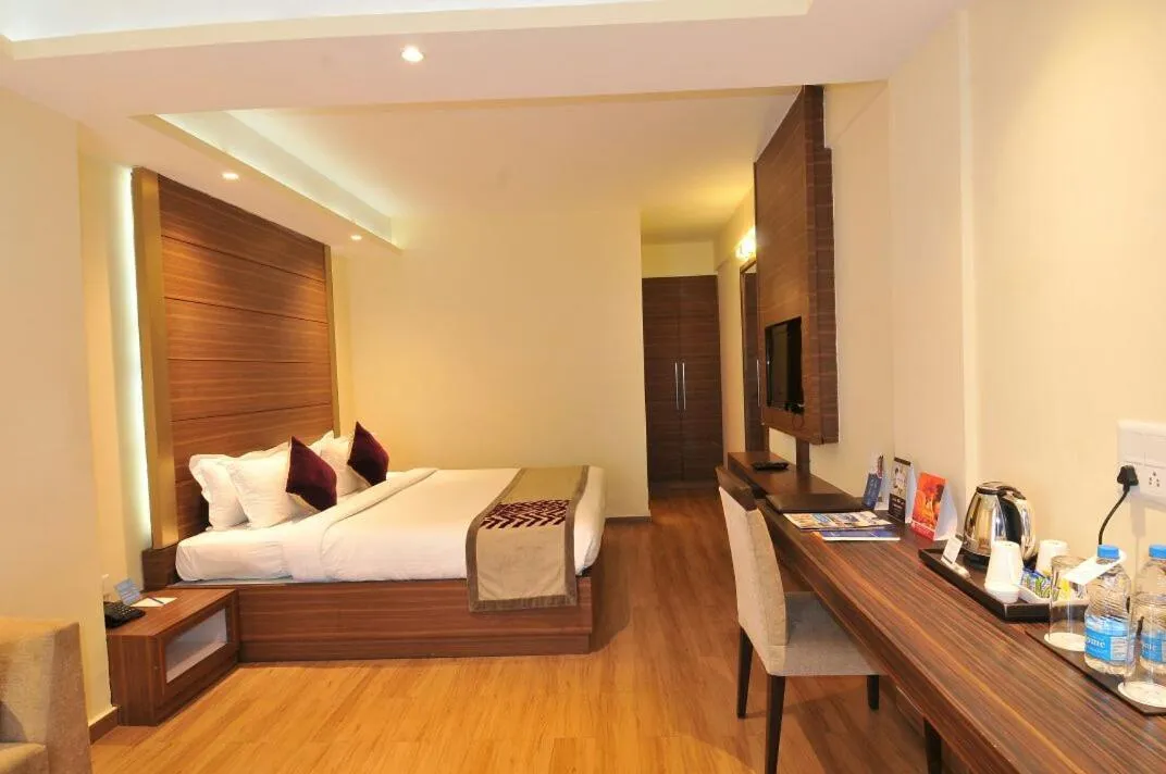 Bed in Marigold Sarovar Portico Shimla