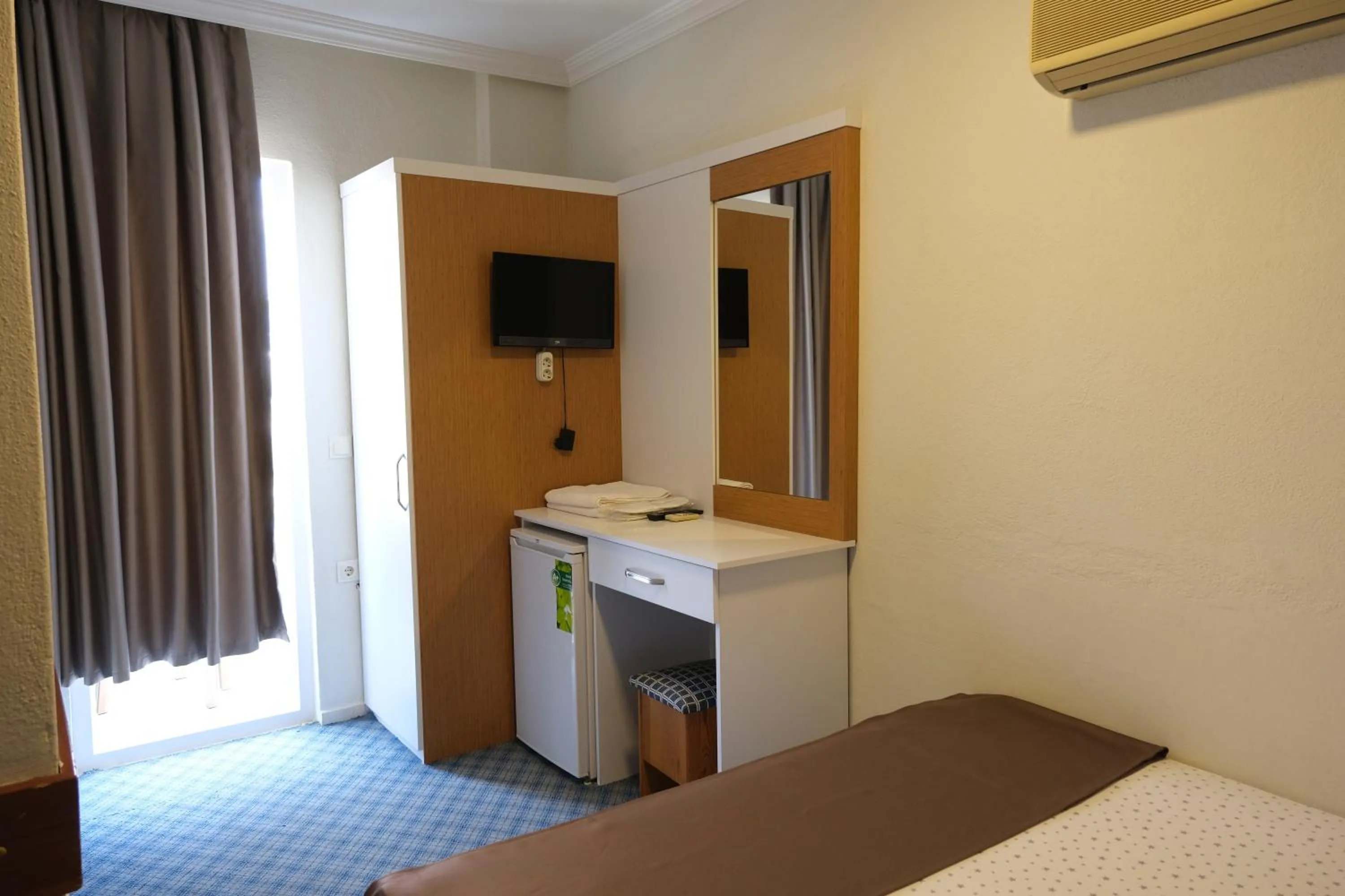 Standard Double Room - single occupancy in AZAK BLUE OTEL