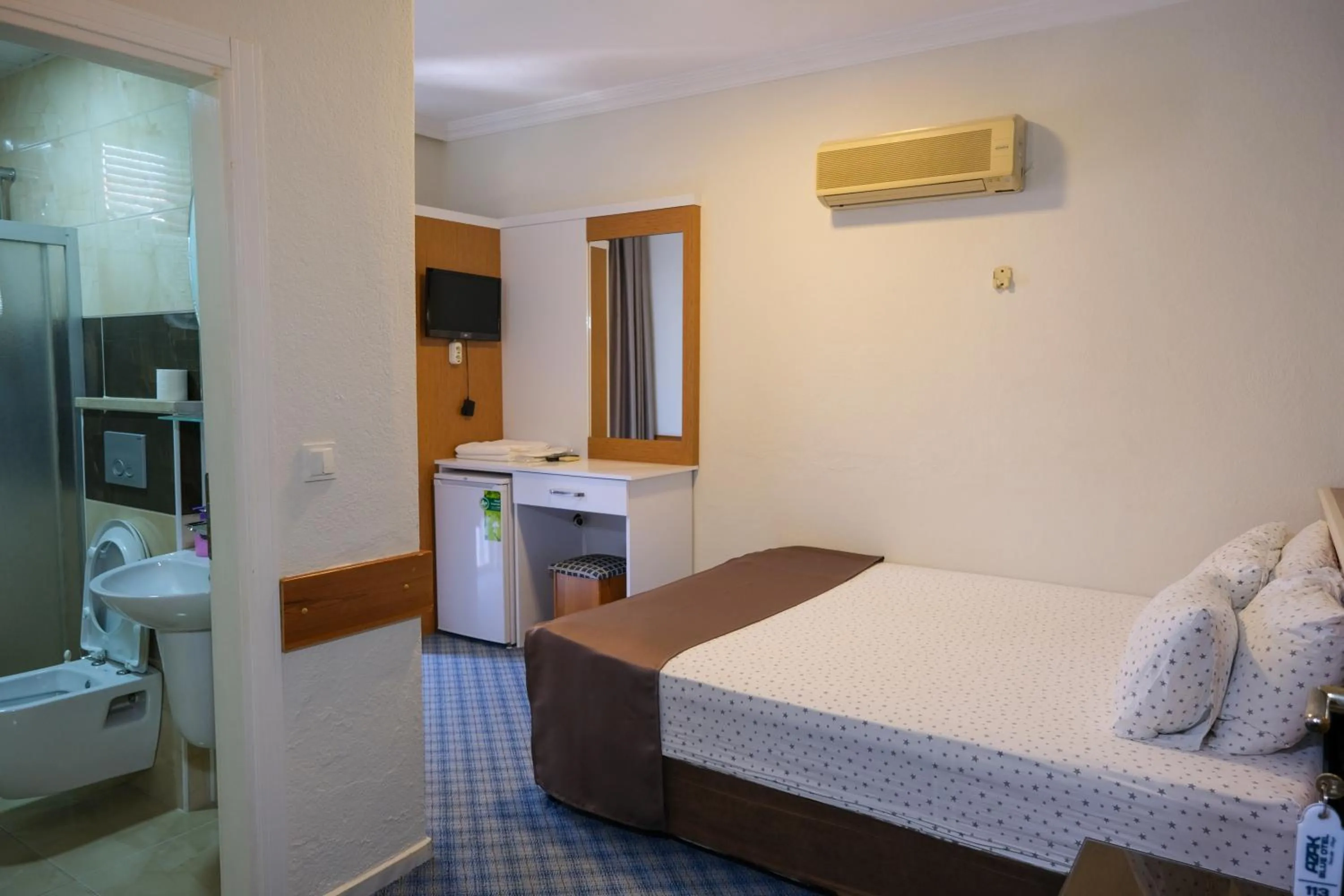 Standard Double Room - single occupancy in AZAK BLUE OTEL