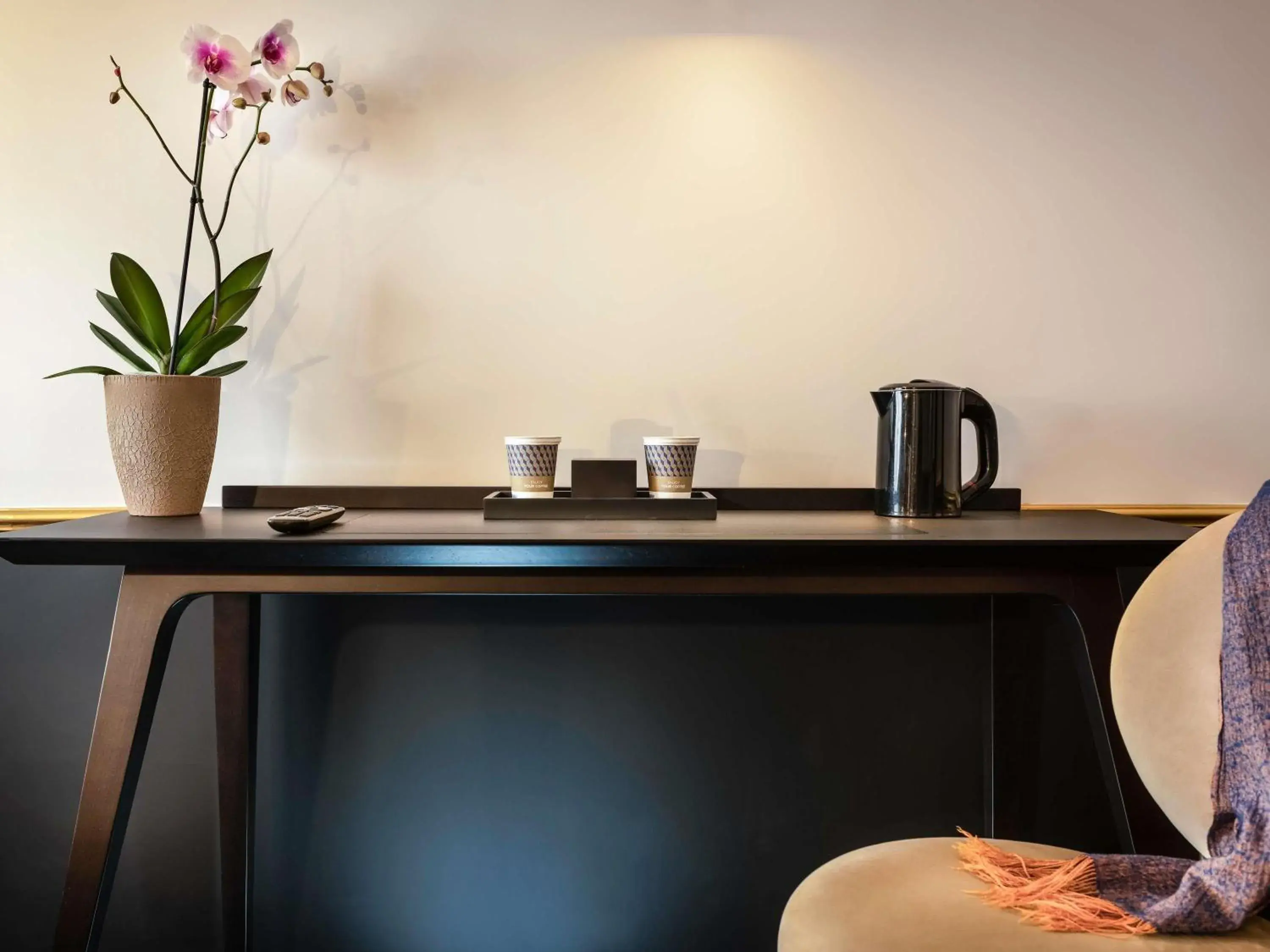 Superior Double Room - Non-Smoking in Mercure Versailles Paris Ouest Superior Double Room - Non-Smoking in Mercure Versailles Paris Ouest