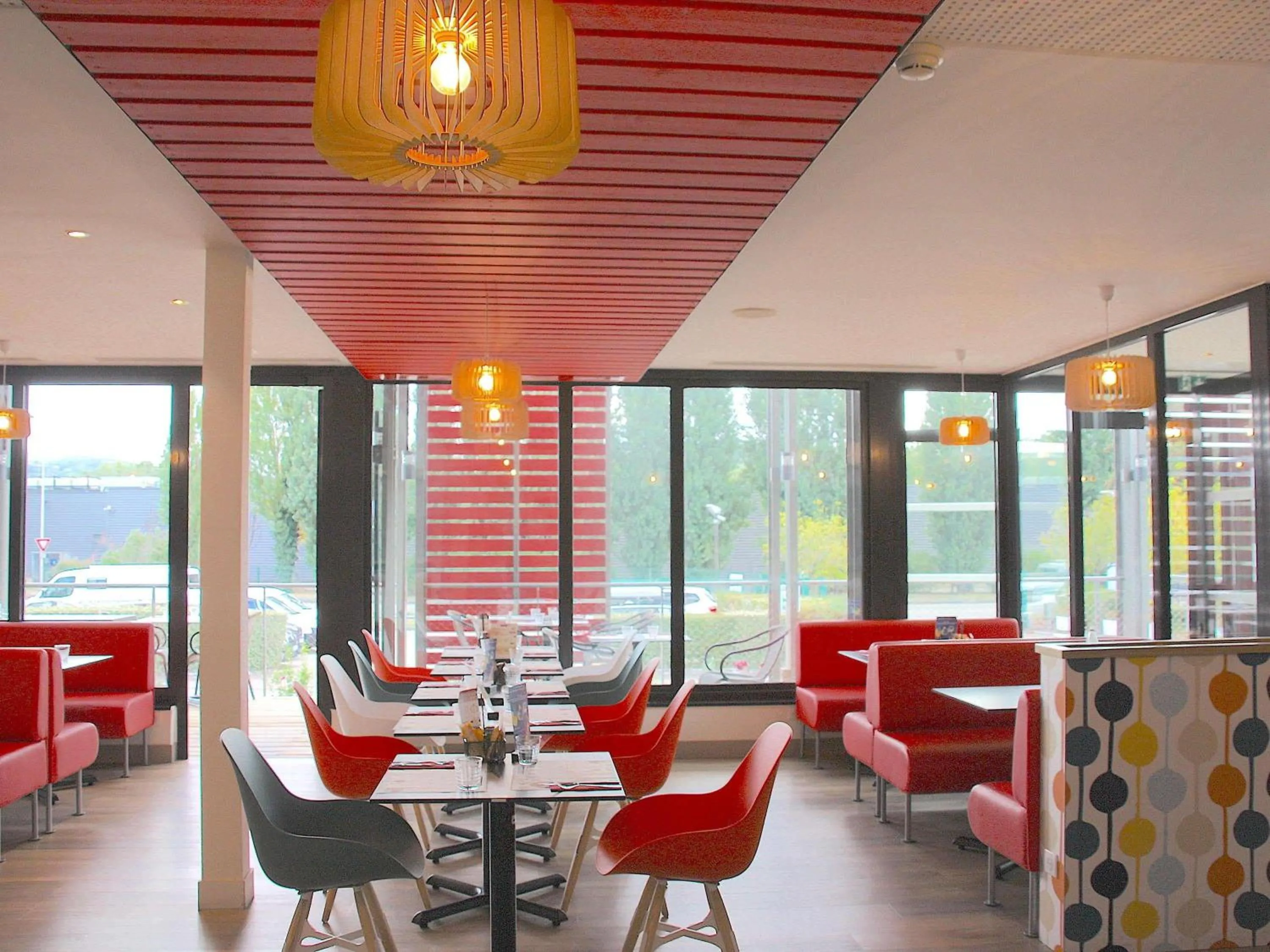 Restaurant/places to eat in ibis Styles Lyon Sud Vienne