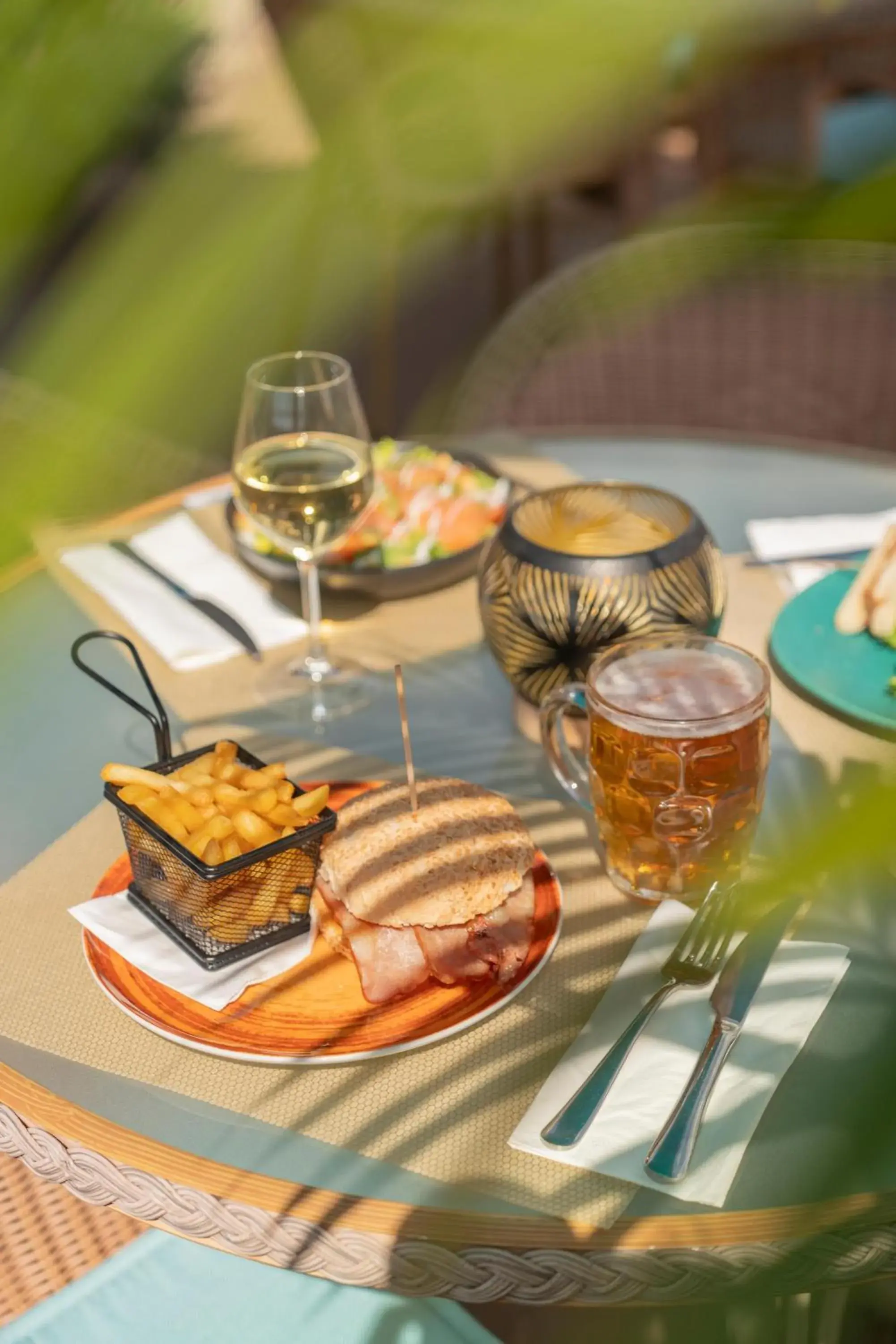 Lounge or bar in Hotel Madeira Lounge or bar in Hotel Madeira