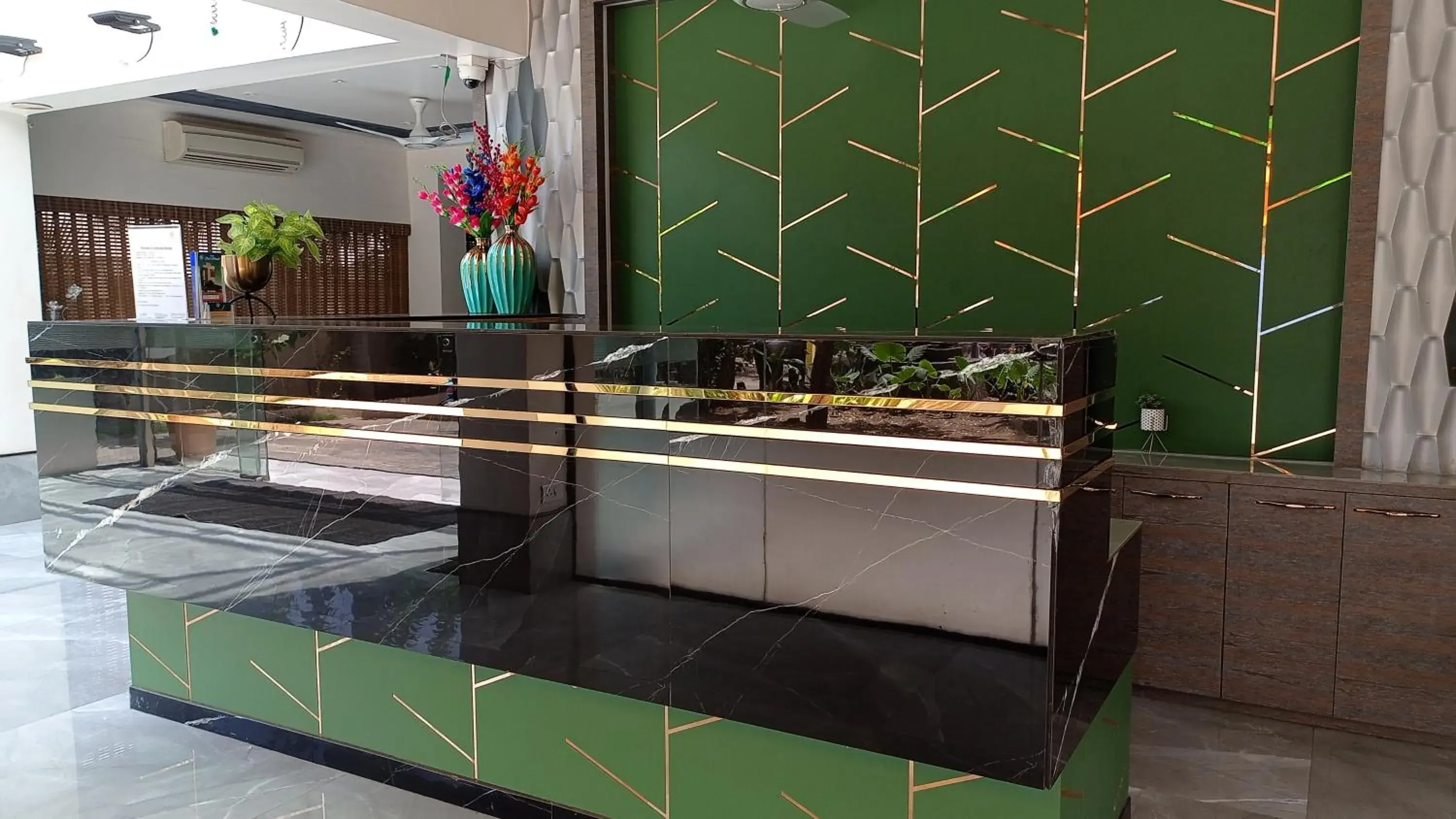 Lobby or reception in Hotel Sai Miracle Lobby or reception in Hotel Sai Miracle