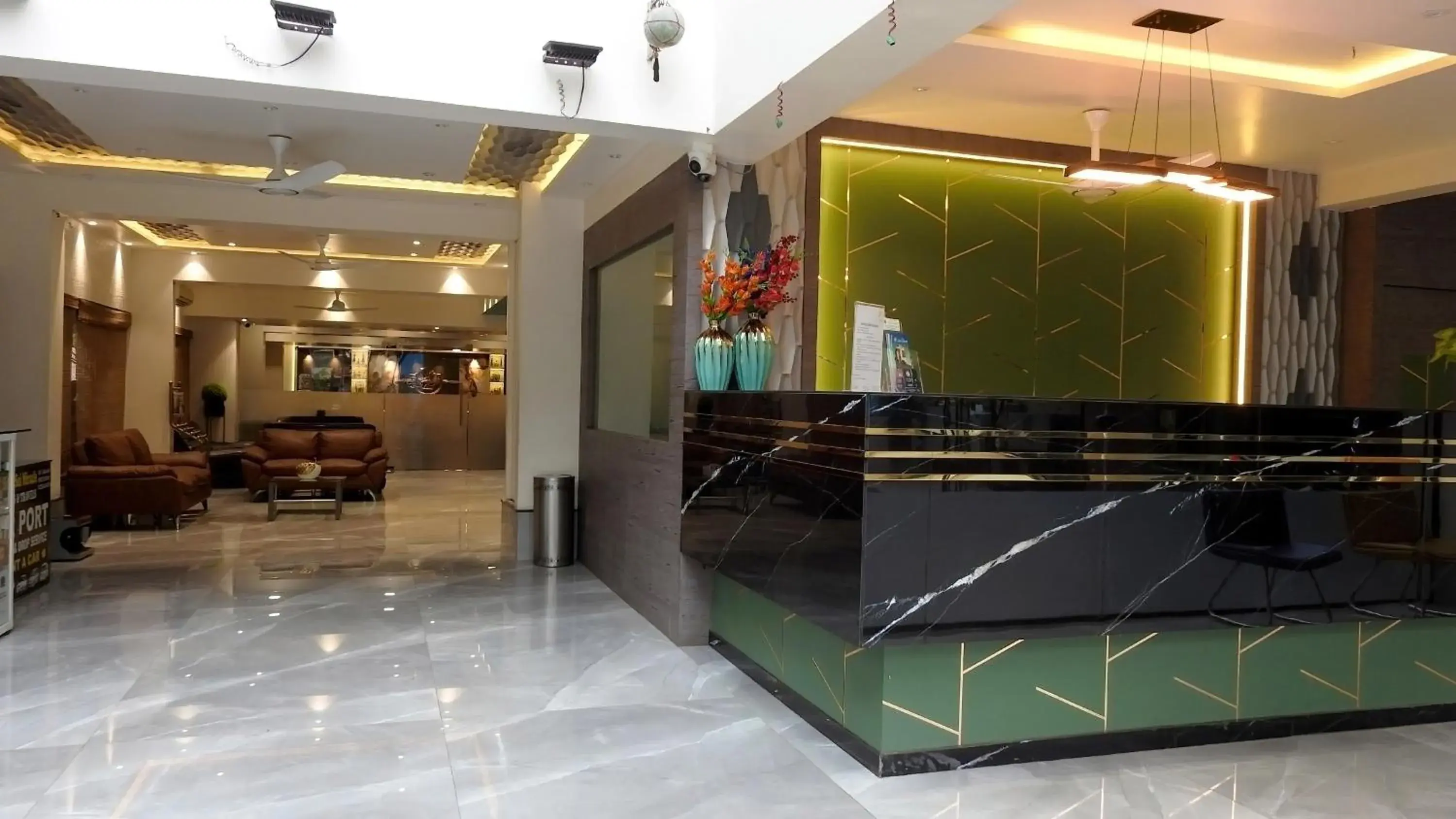 Lobby or reception in Hotel Sai Miracle Lobby or reception in Hotel Sai Miracle