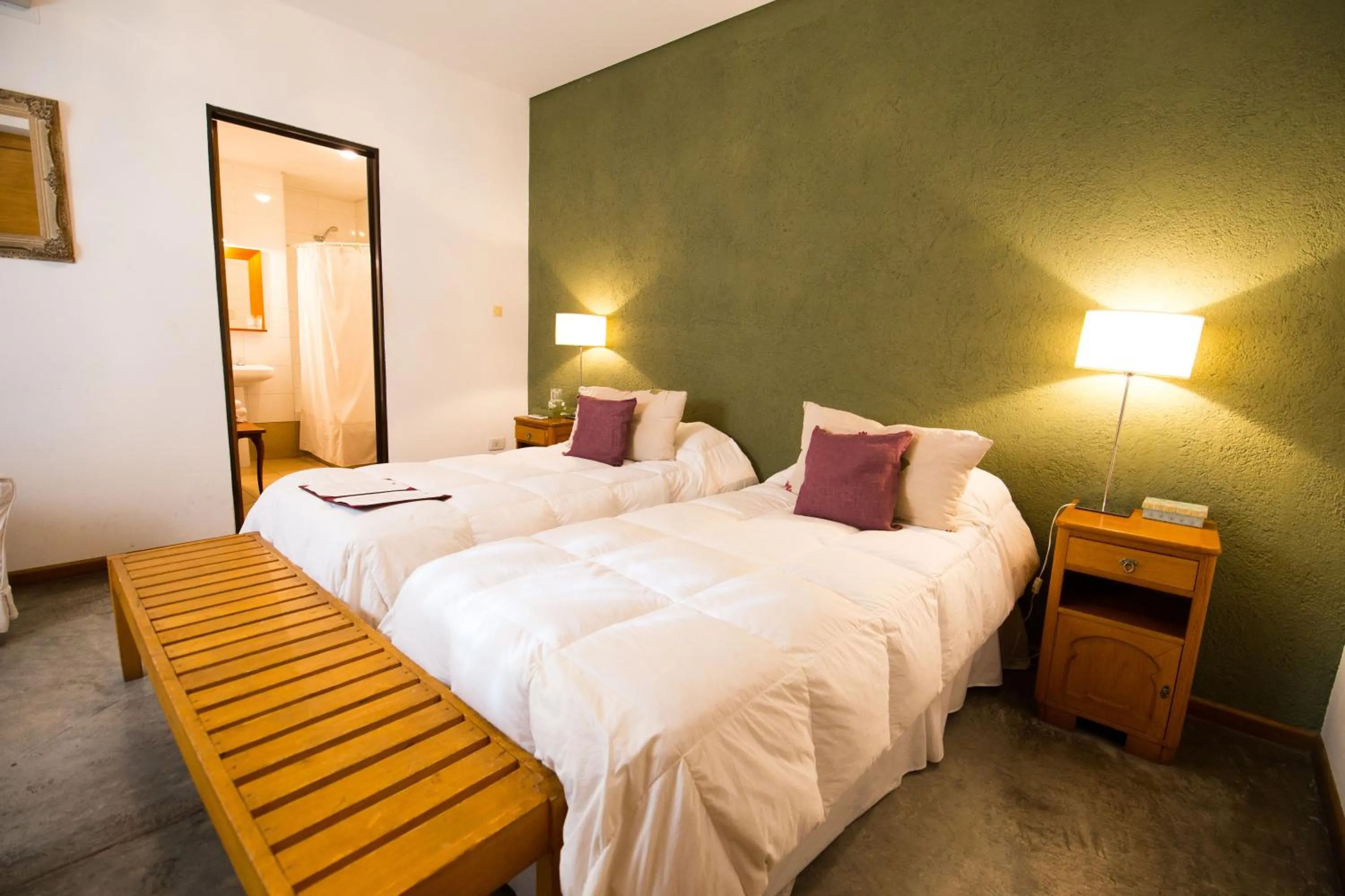 Photo of the whole room, Bed in Casa Lila