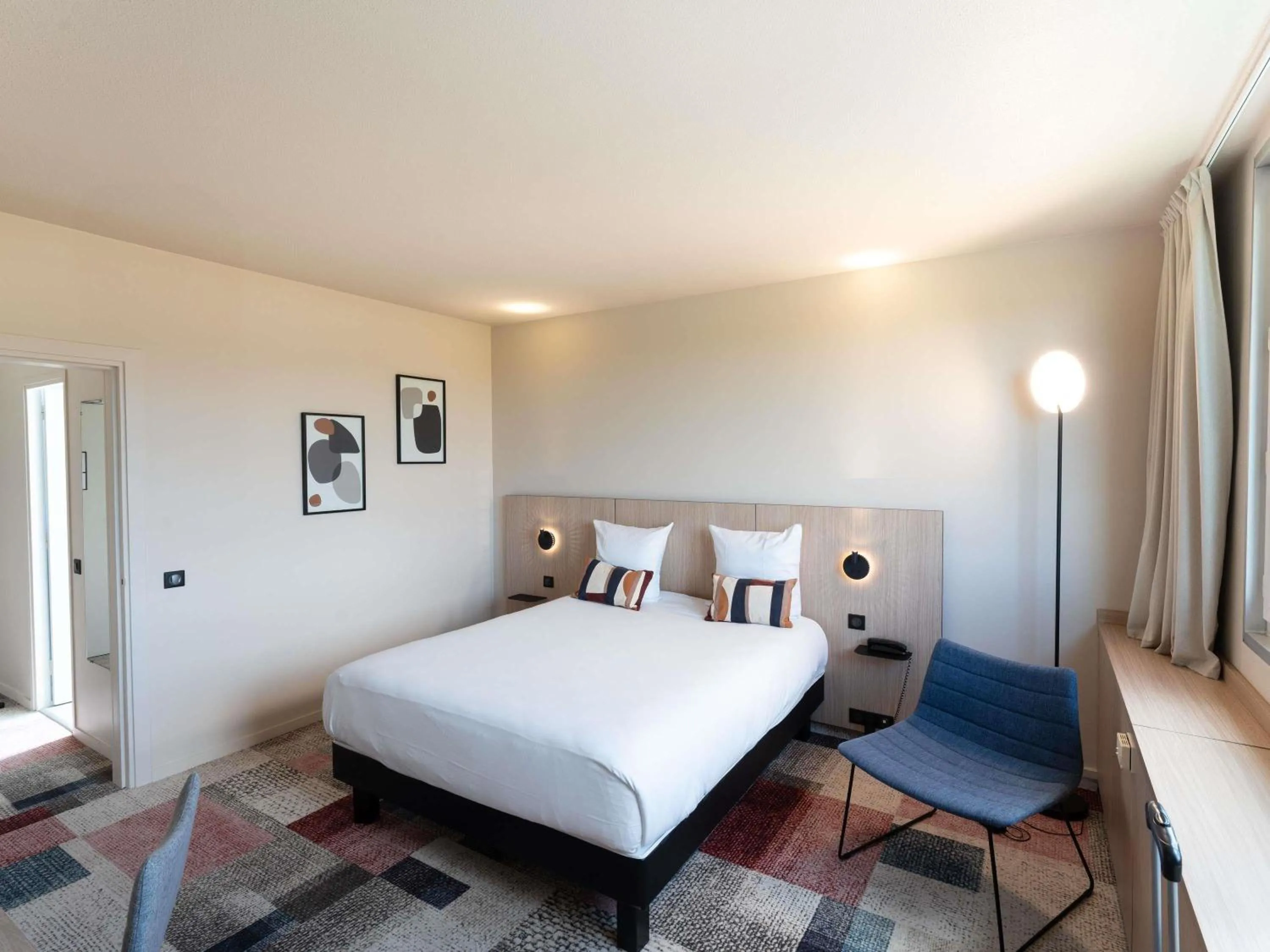 Bedroom, Bed in Mercure Besancon Parc Micaud - Hotel & Bar